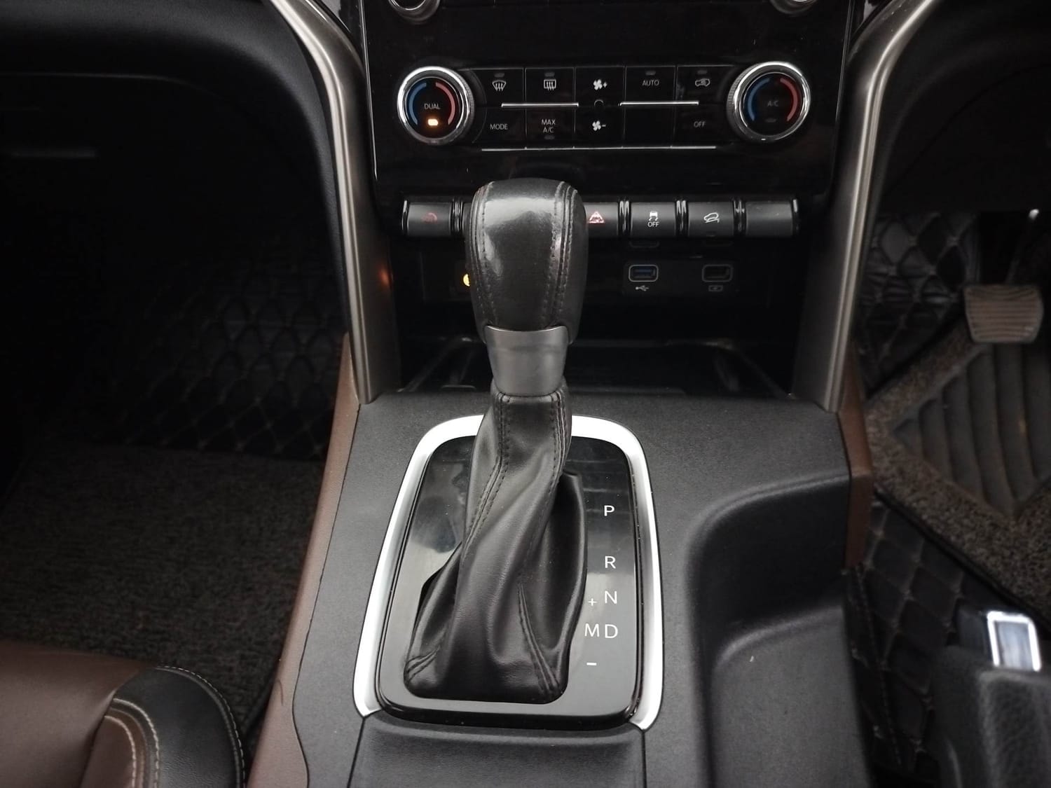 Scorpio-N image 16 Scorpio-N image 16