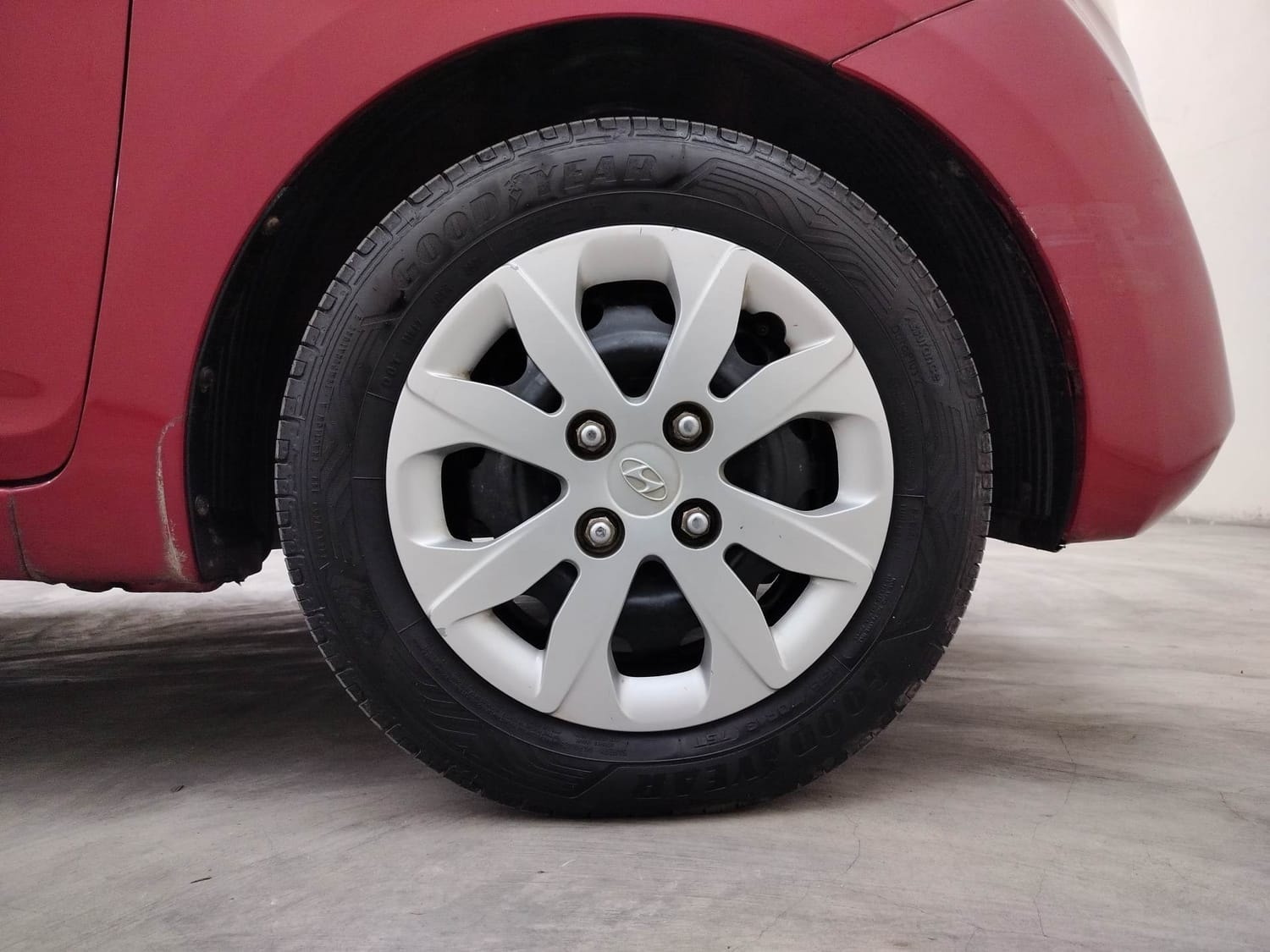 EON image 32 EON image 32