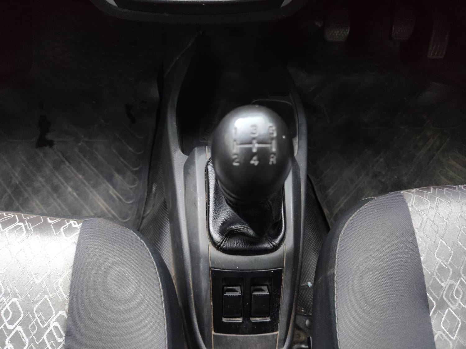 Alto 800 image 16 Alto 800 image 16