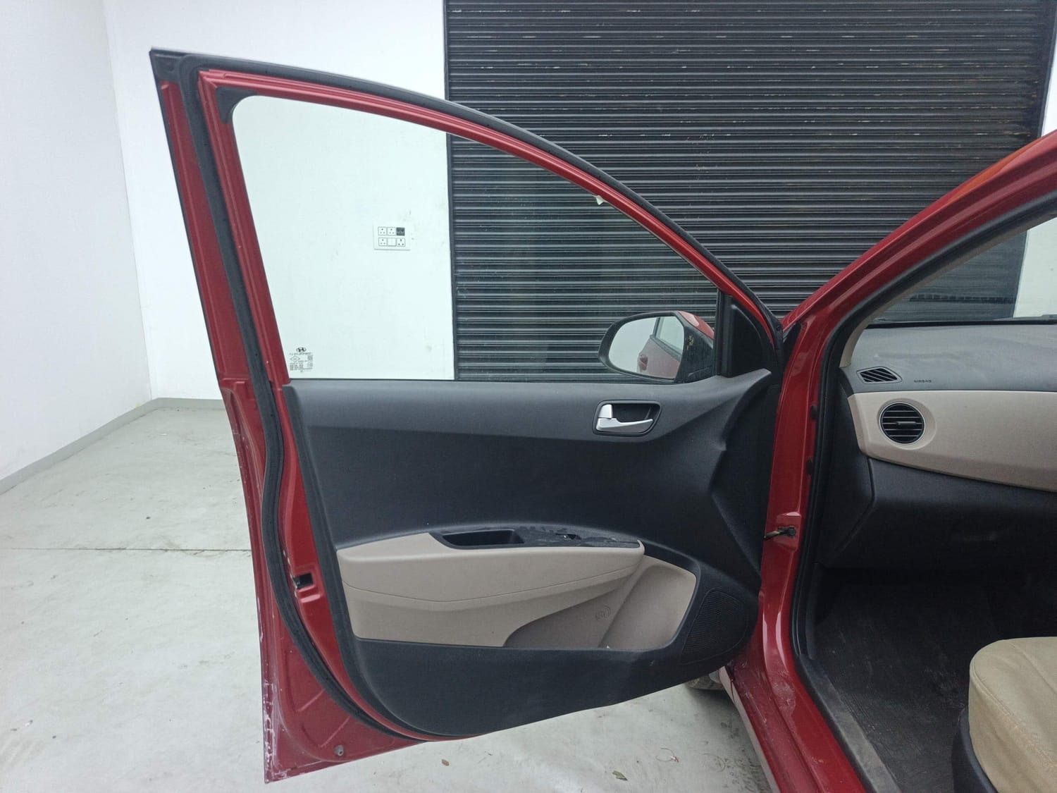 Xcent image 21 Xcent image 21