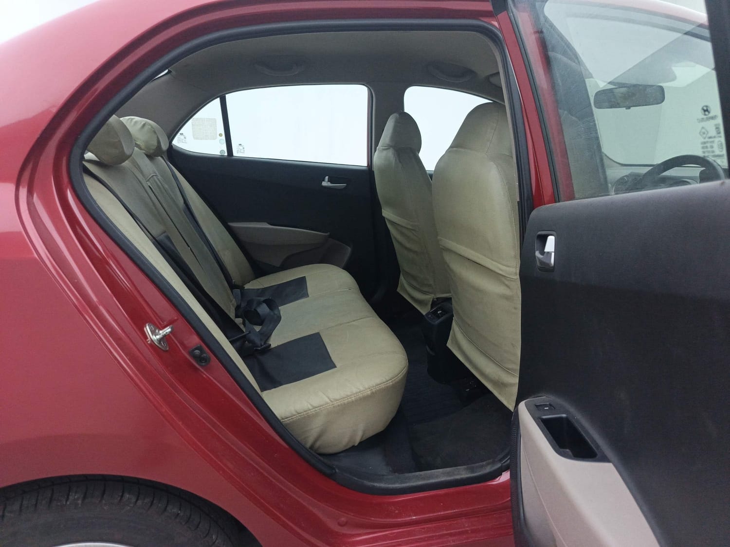 Xcent image 18 Xcent image 18