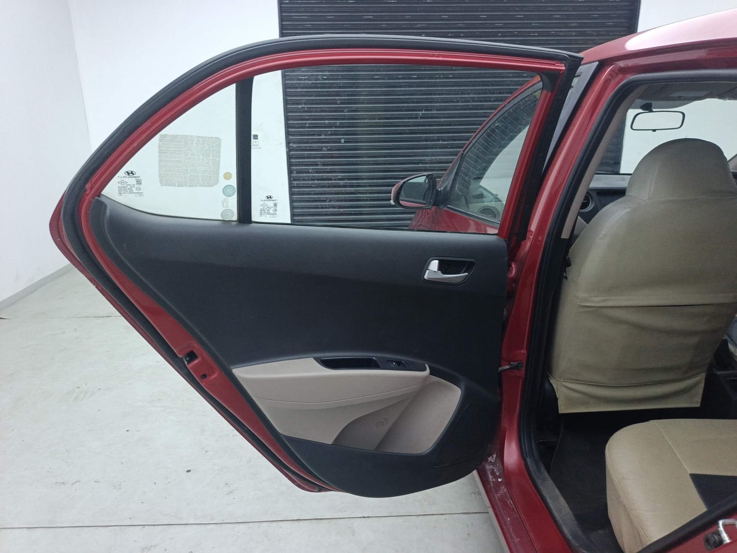 Xcent image 22 Xcent image 22