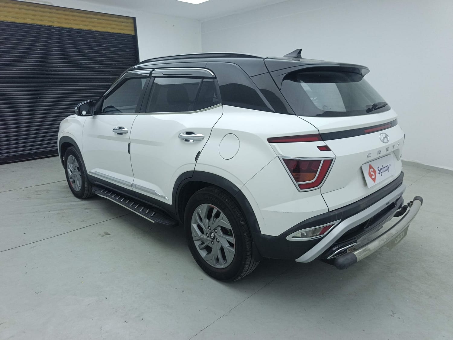 Creta image 3 Creta image 3