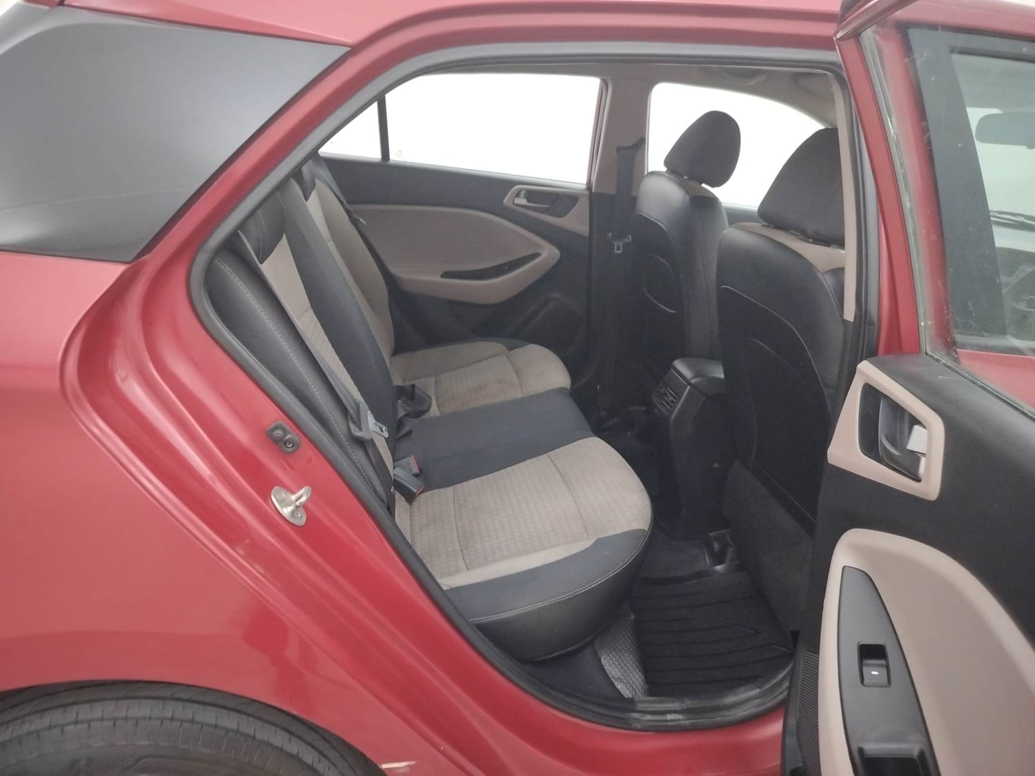 Elite i20 image 18 Elite i20 image 18