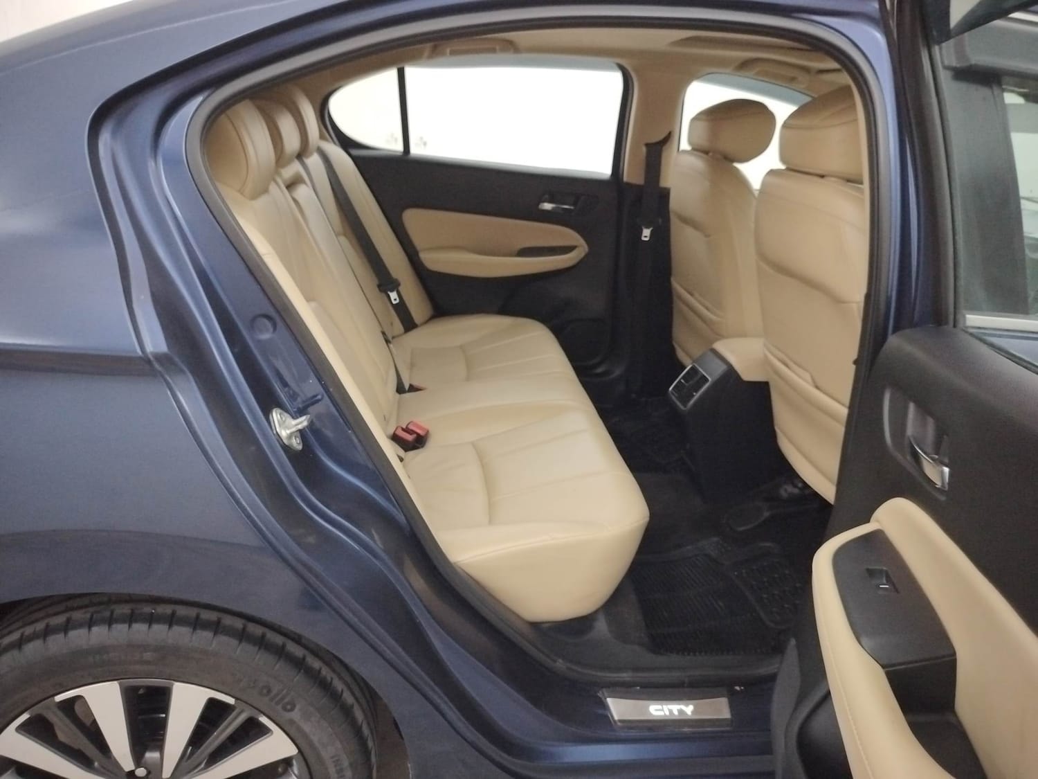 Used 2023 Honda City ZX Used 2023 Honda City ZX