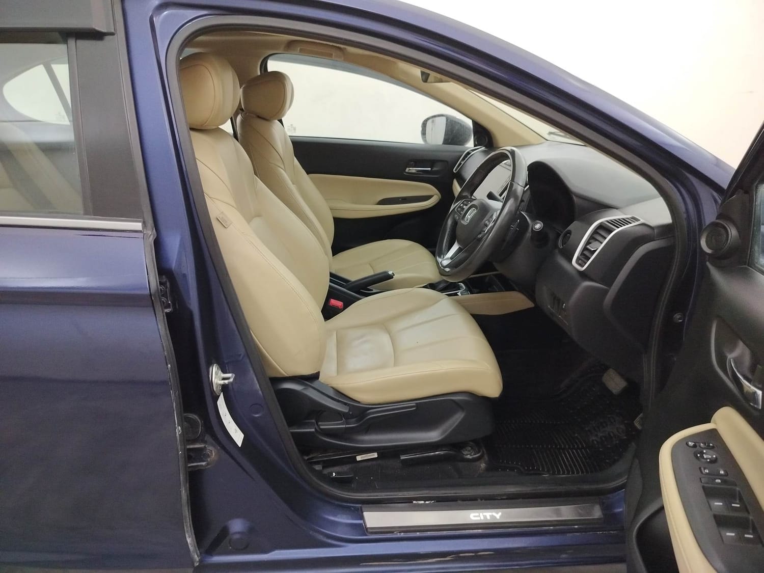 Used 2023 Honda City ZX Used 2023 Honda City ZX