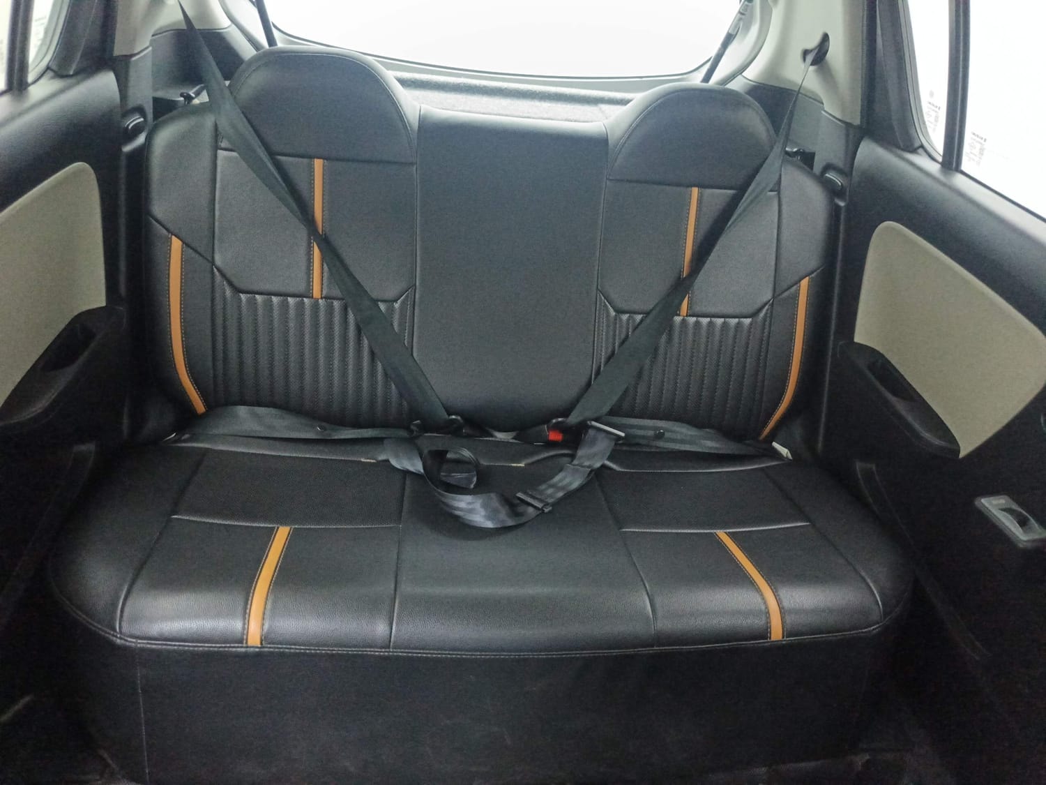 Alto 800 image 23 Alto 800 image 23