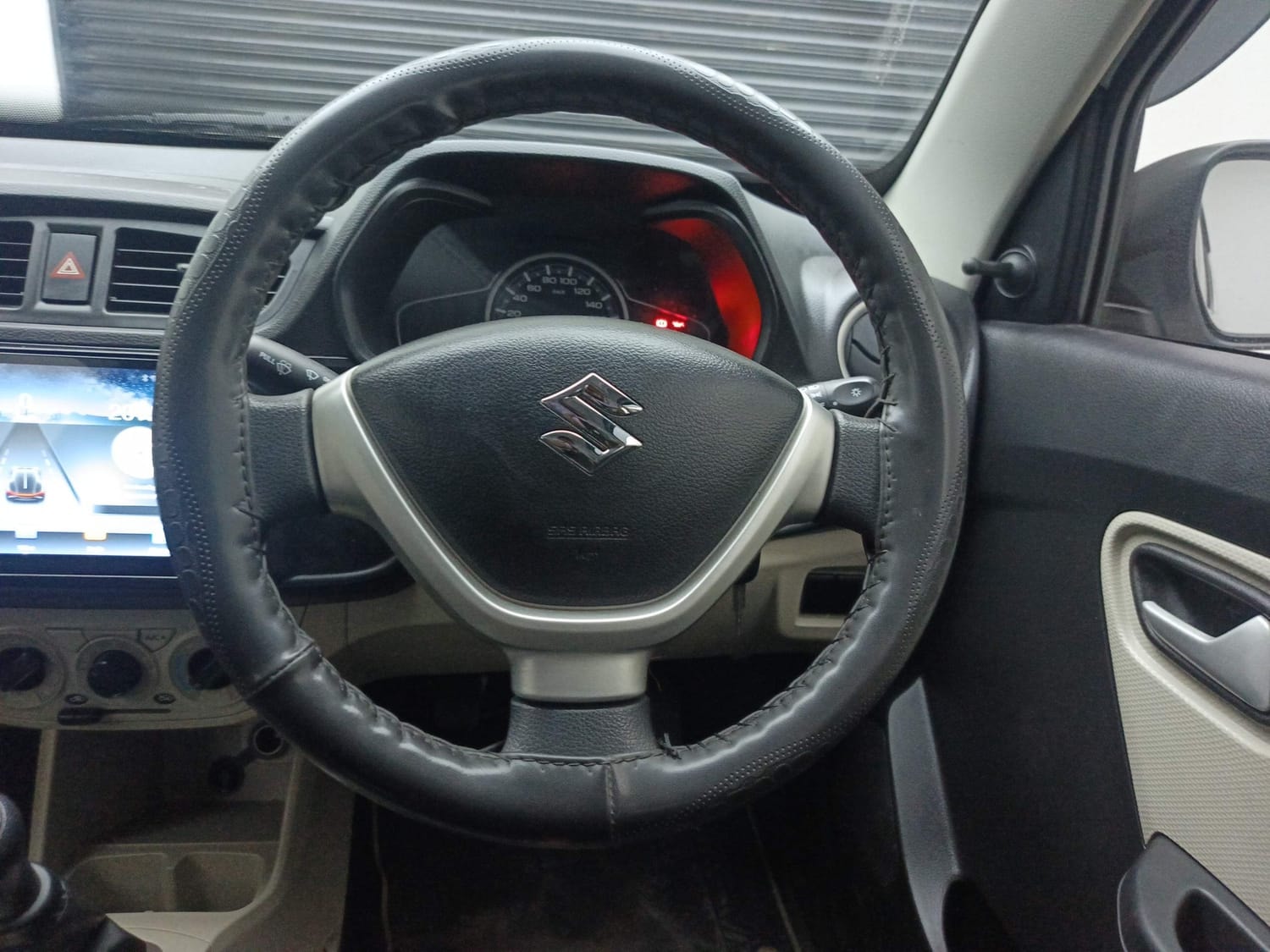 Alto 800 image 14 Alto 800 image 14