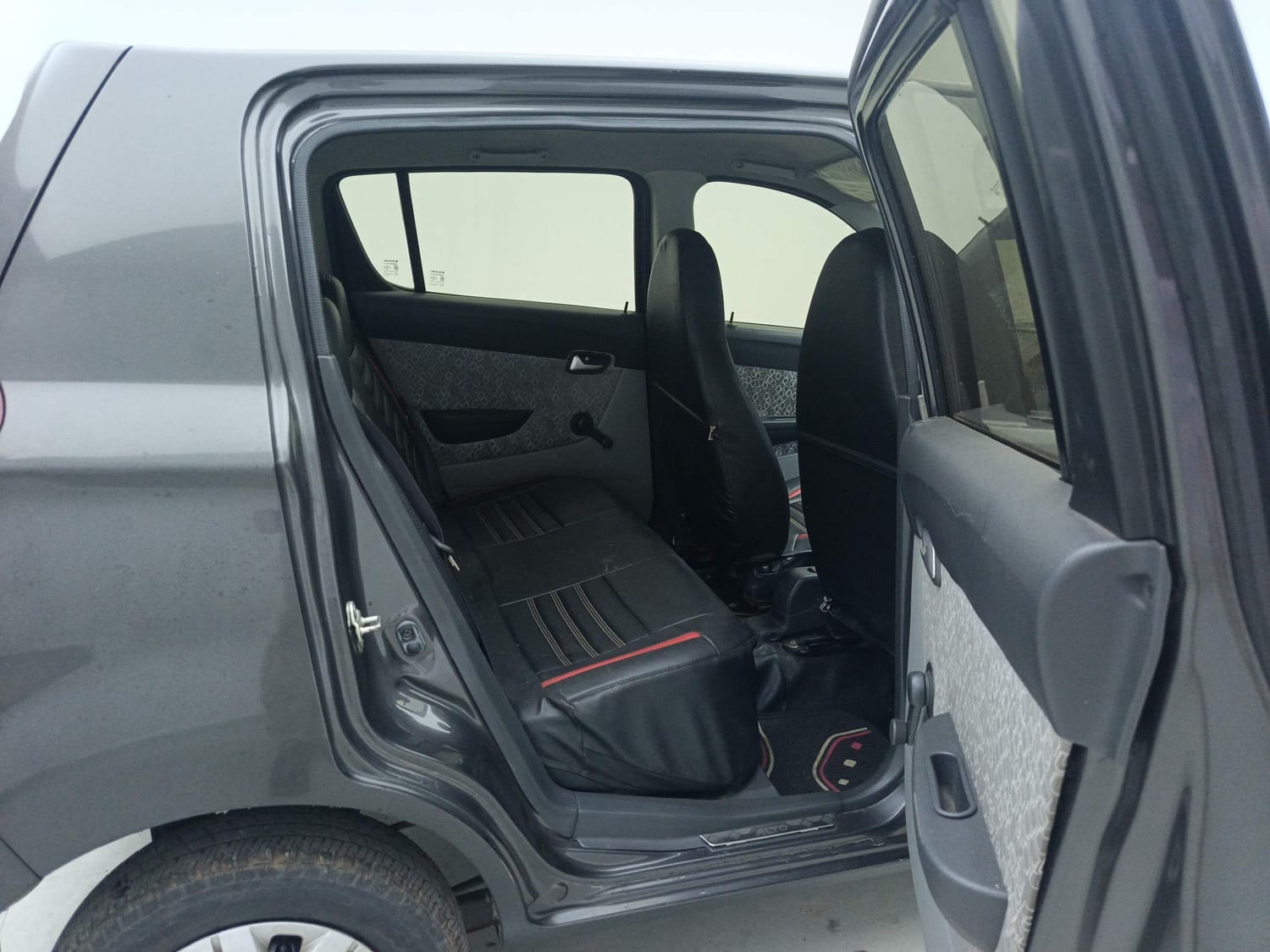 Alto 800 image 18 Alto 800 image 18