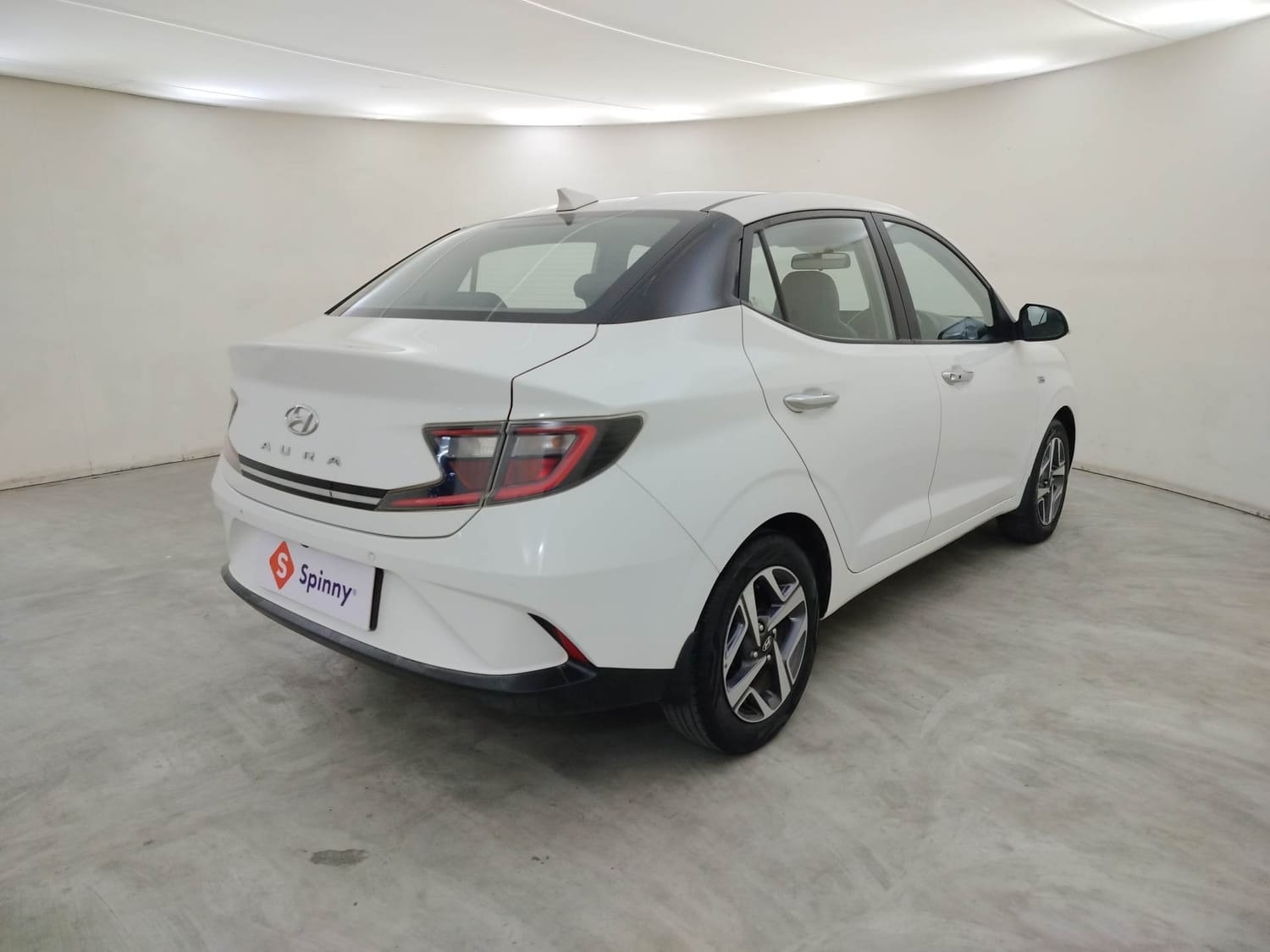 Aura image 5 Aura image 5