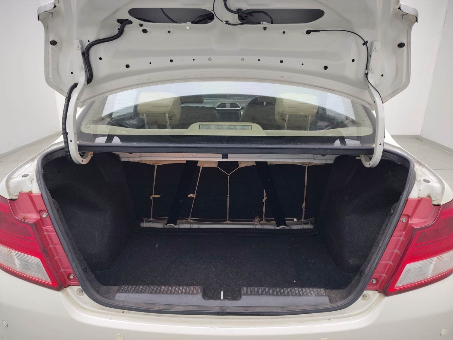 Dzire image 25 Dzire image 25