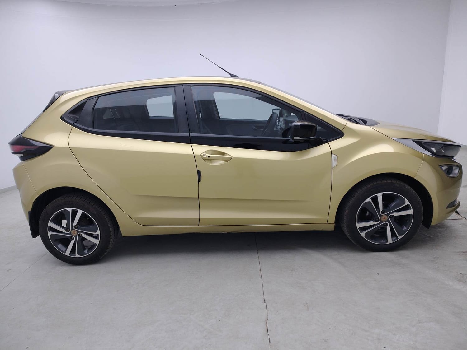 Altroz image 6 Altroz image 6