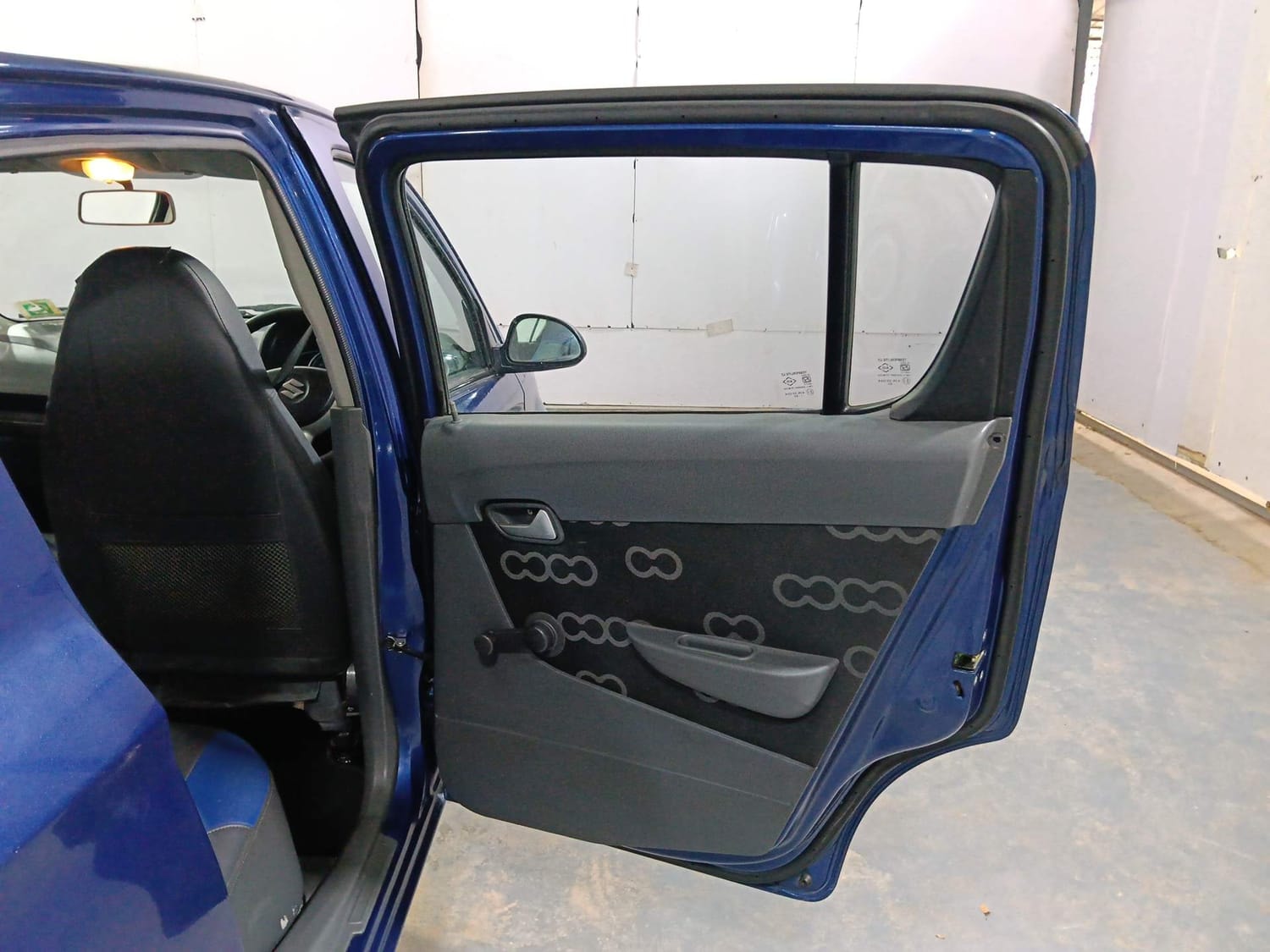 Alto 800 image 20 Alto 800 image 20