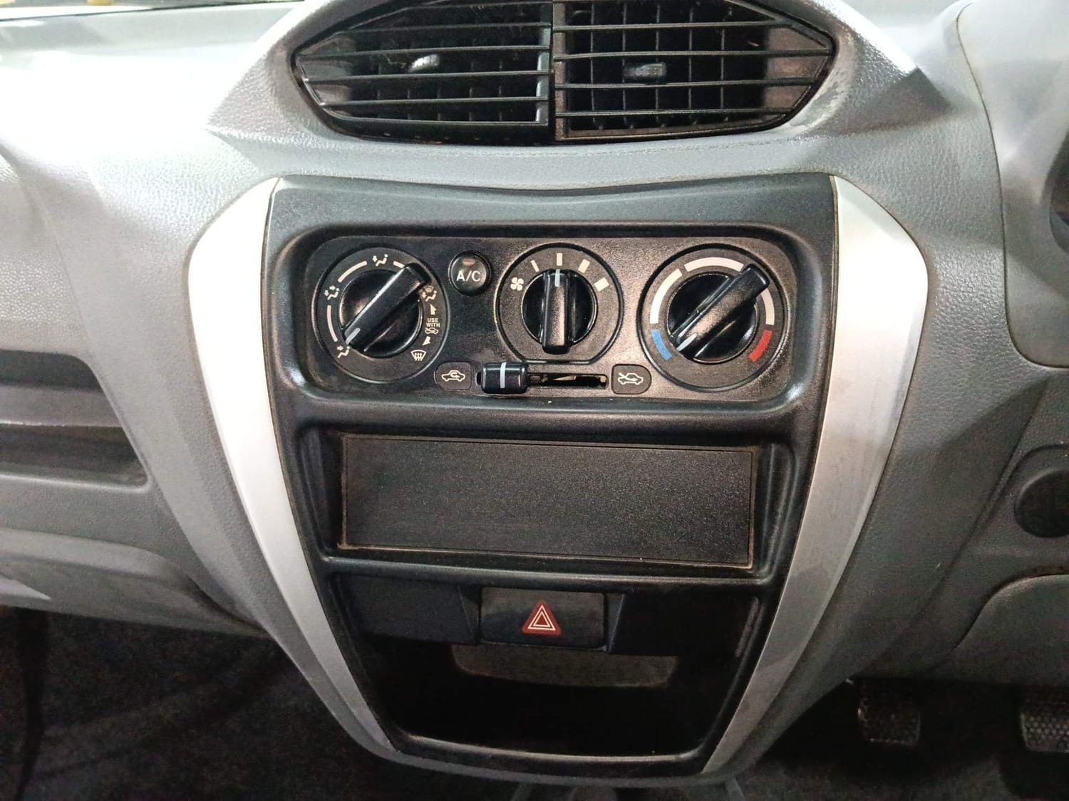 Alto 800 image 13 Alto 800 image 13