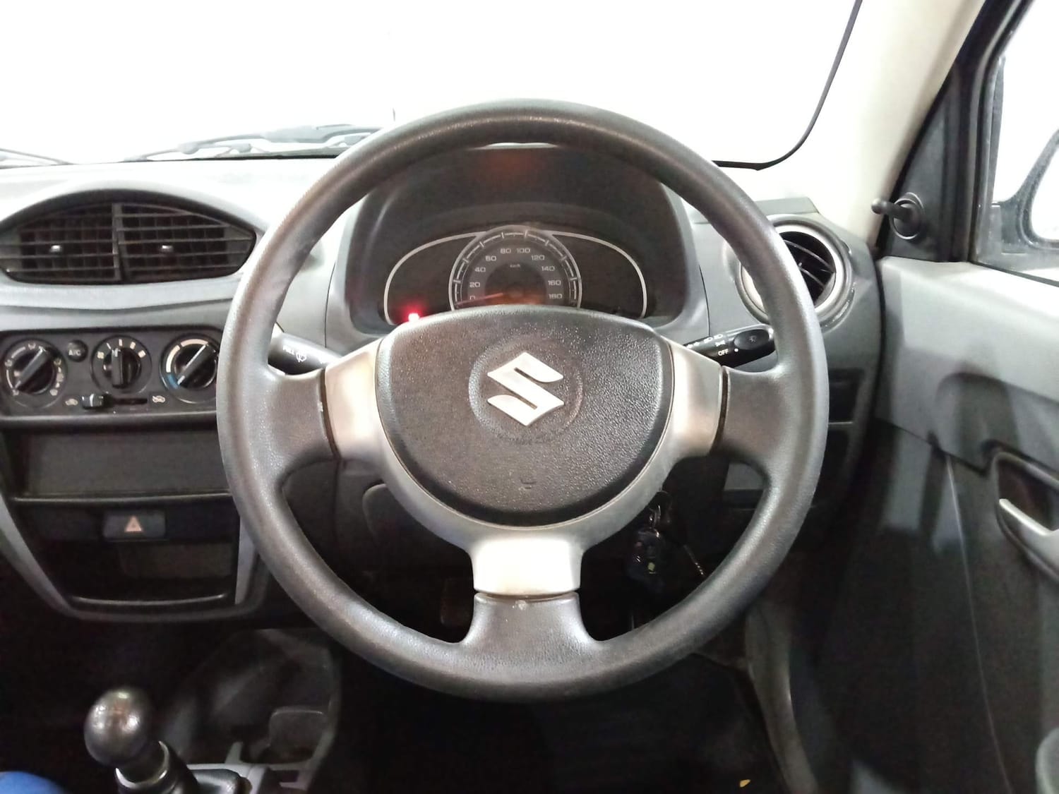 Alto 800 image 14 Alto 800 image 14