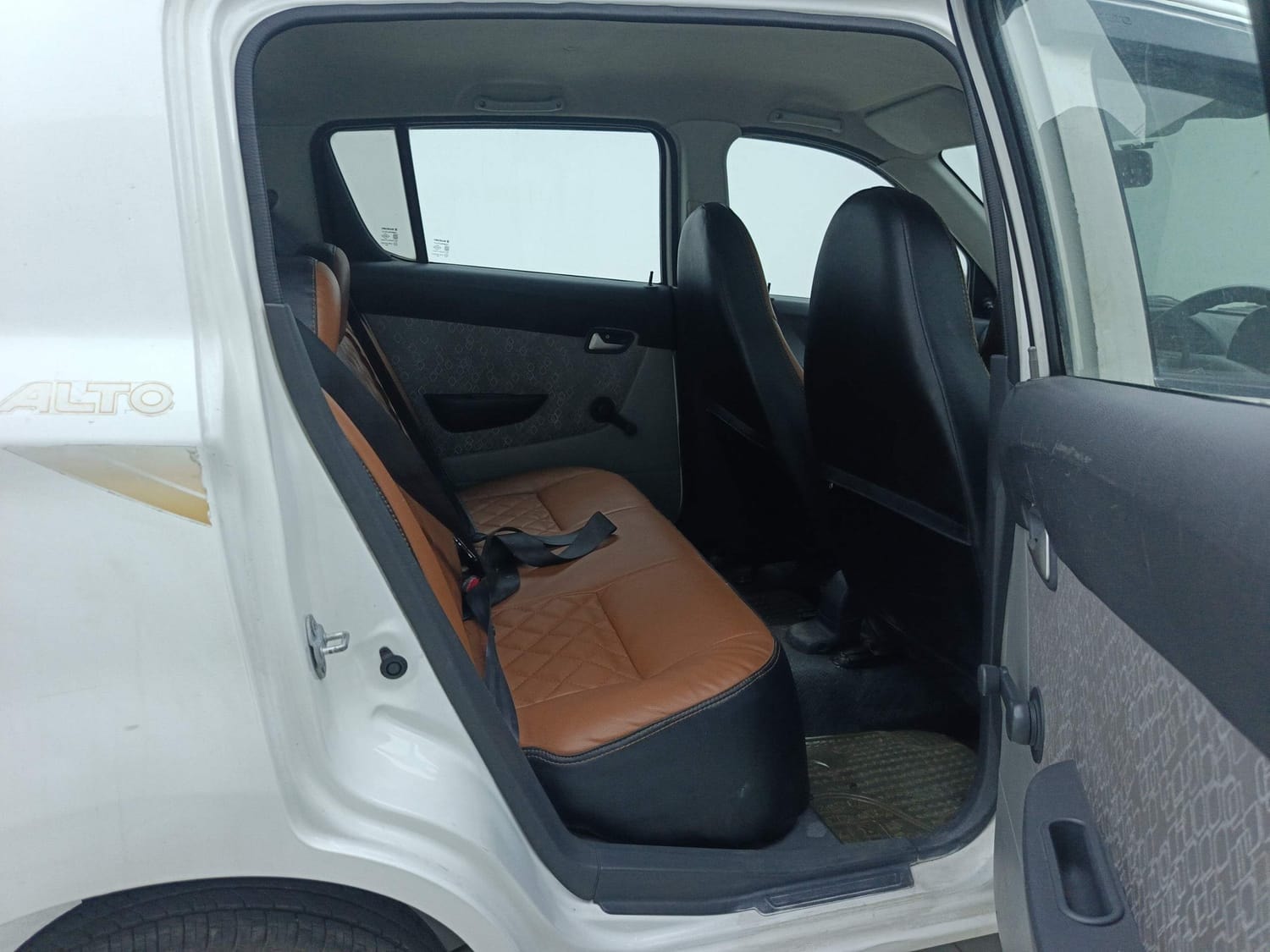 Alto 800 image 18 Alto 800 image 18