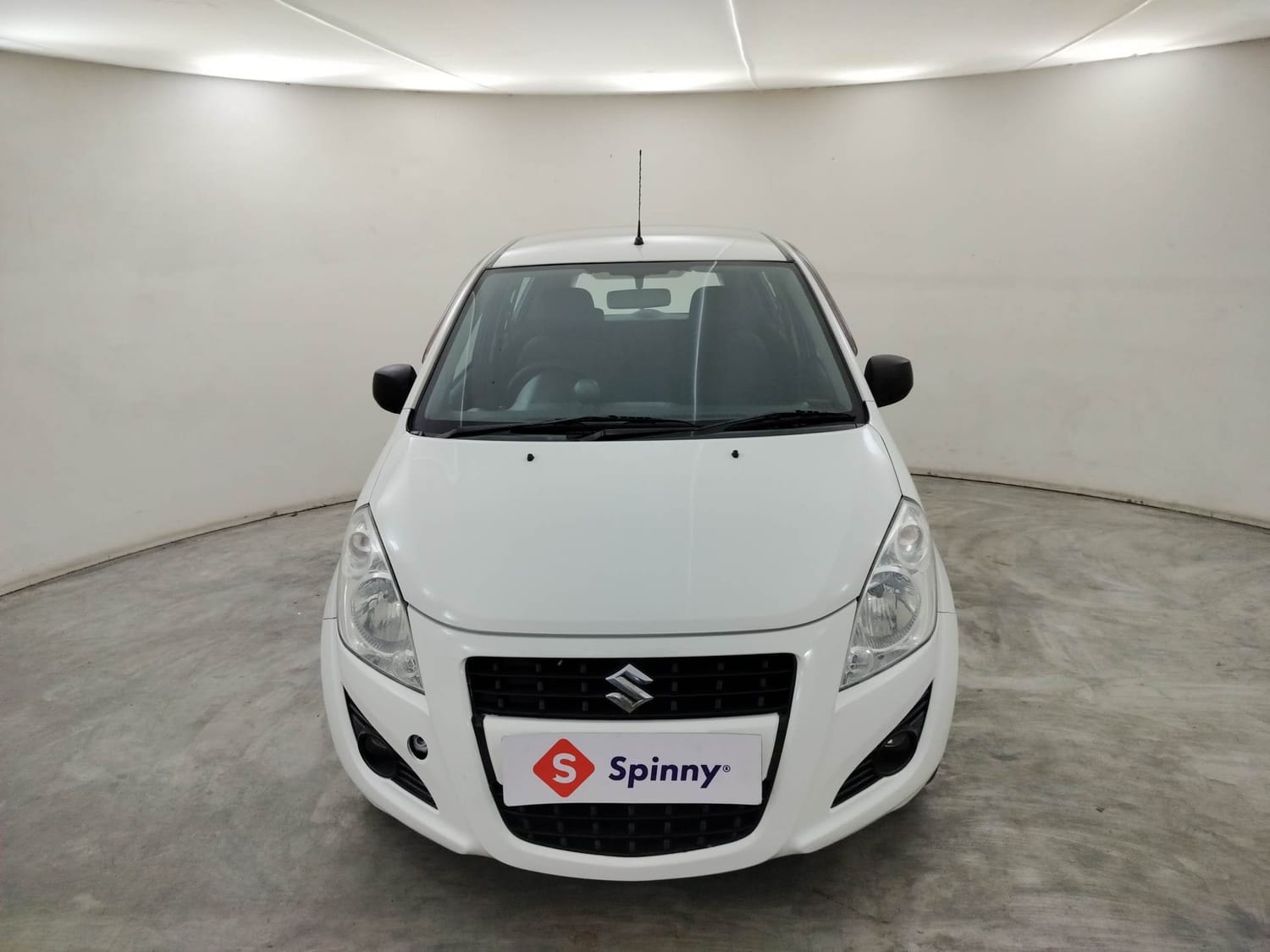 Ritz image 8 Ritz image 8