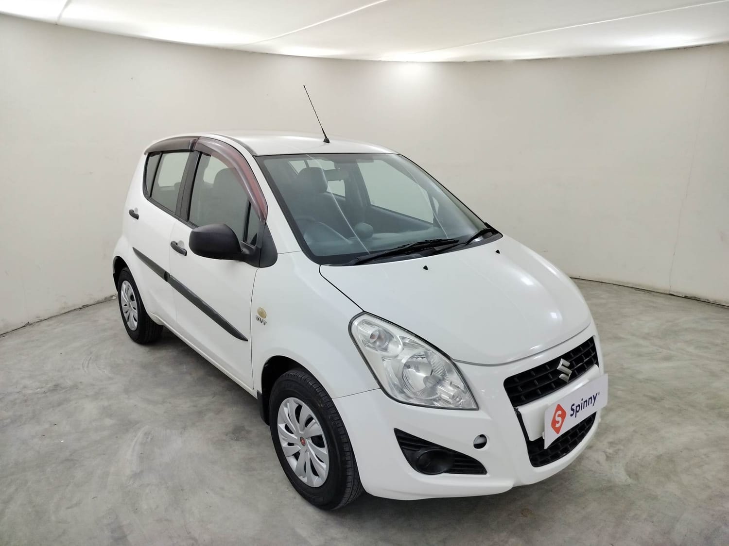 Ritz image 7 Ritz image 7