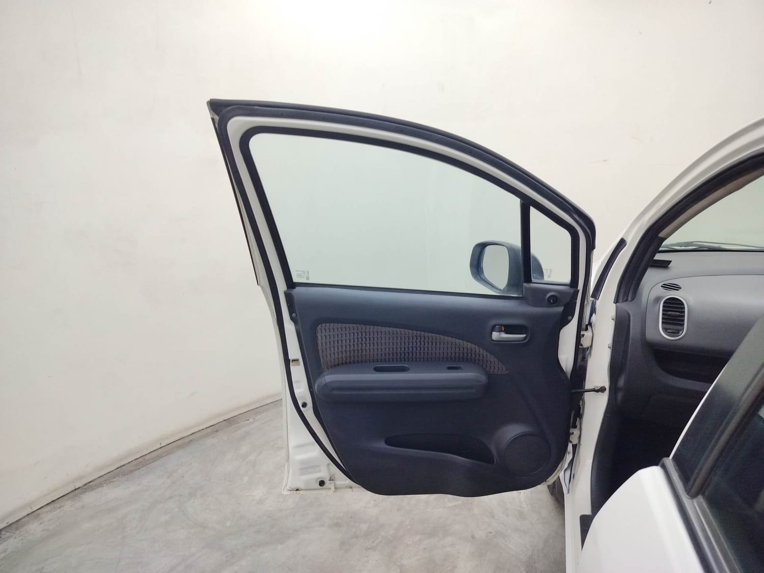 Ritz image 21 Ritz image 21