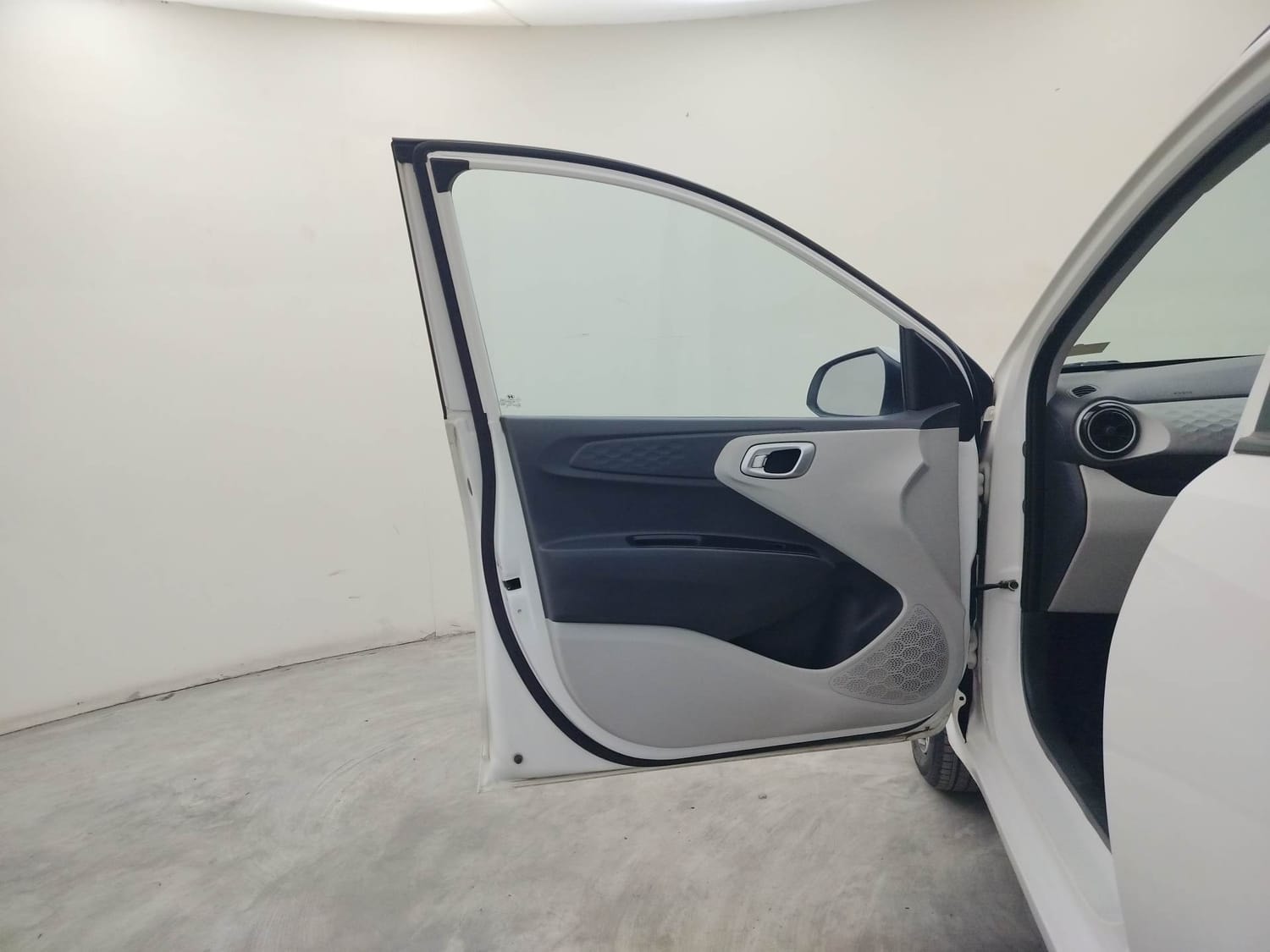 Used 2023 Hyundai Grand i10 Nios Used 2023 Hyundai Grand i10 Nios