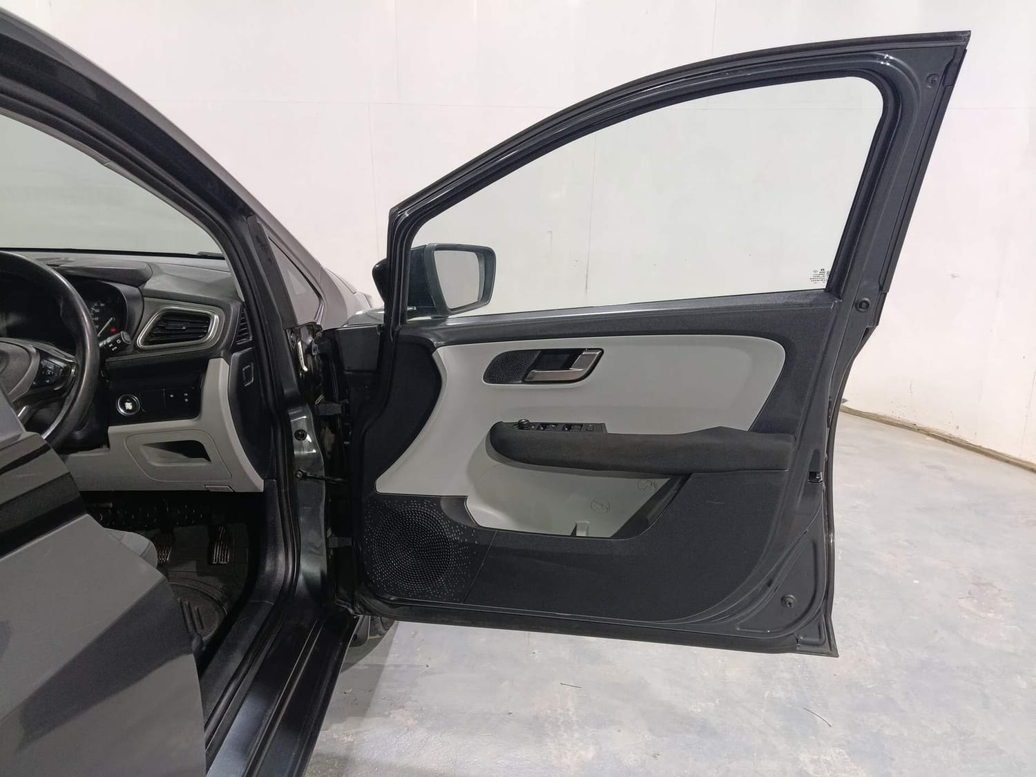 Used 2020 Tata Altroz Used 2020 Tata Altroz