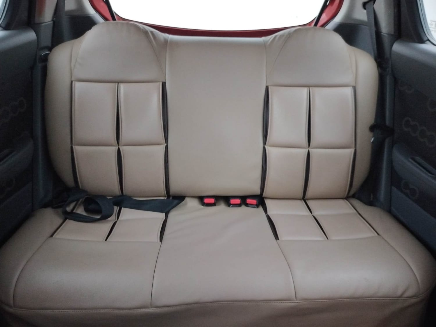 Alto 800 image 23 Alto 800 image 23