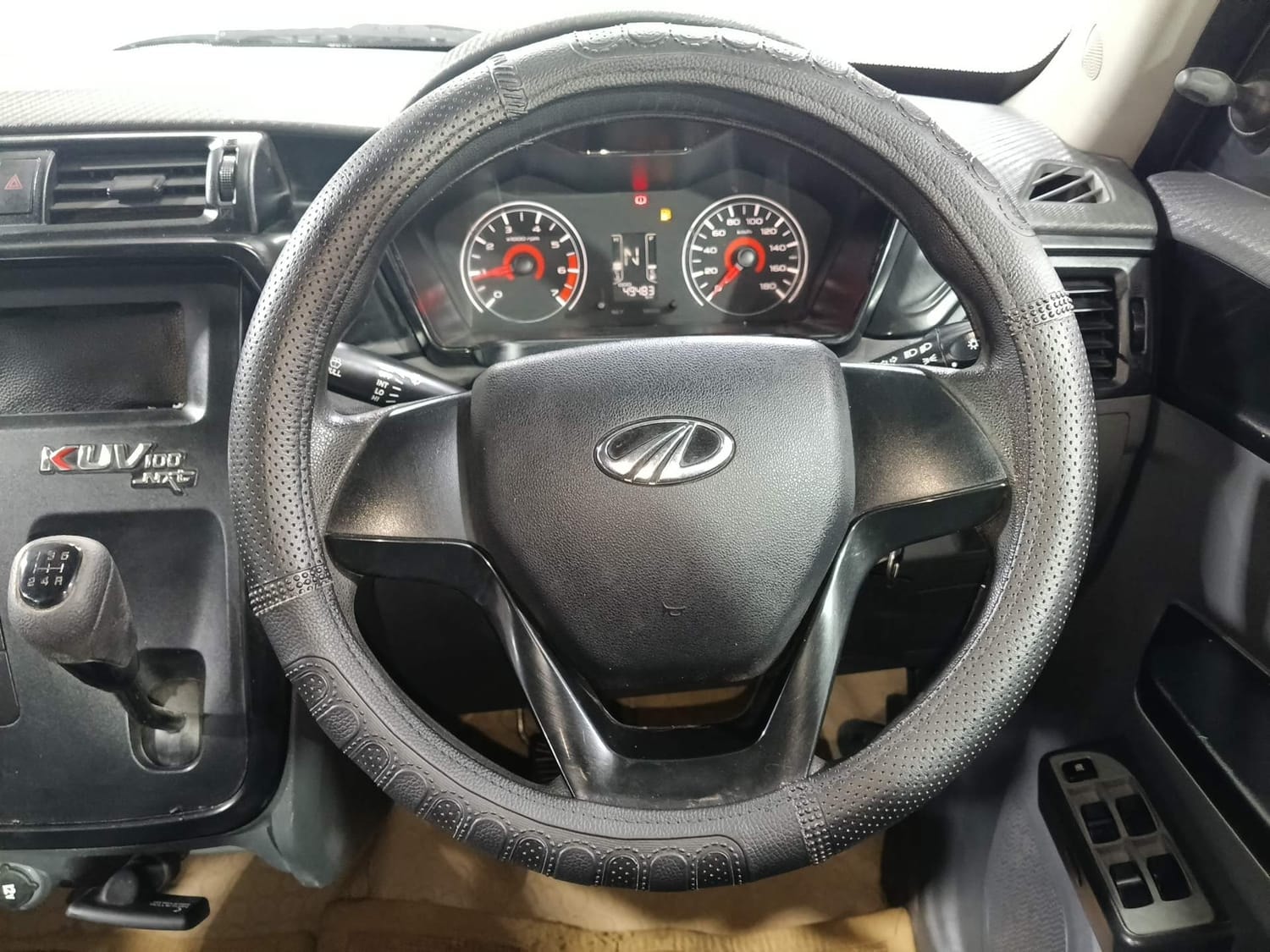 Used 2018 Mahindra KUV100 Used 2018 Mahindra KUV100