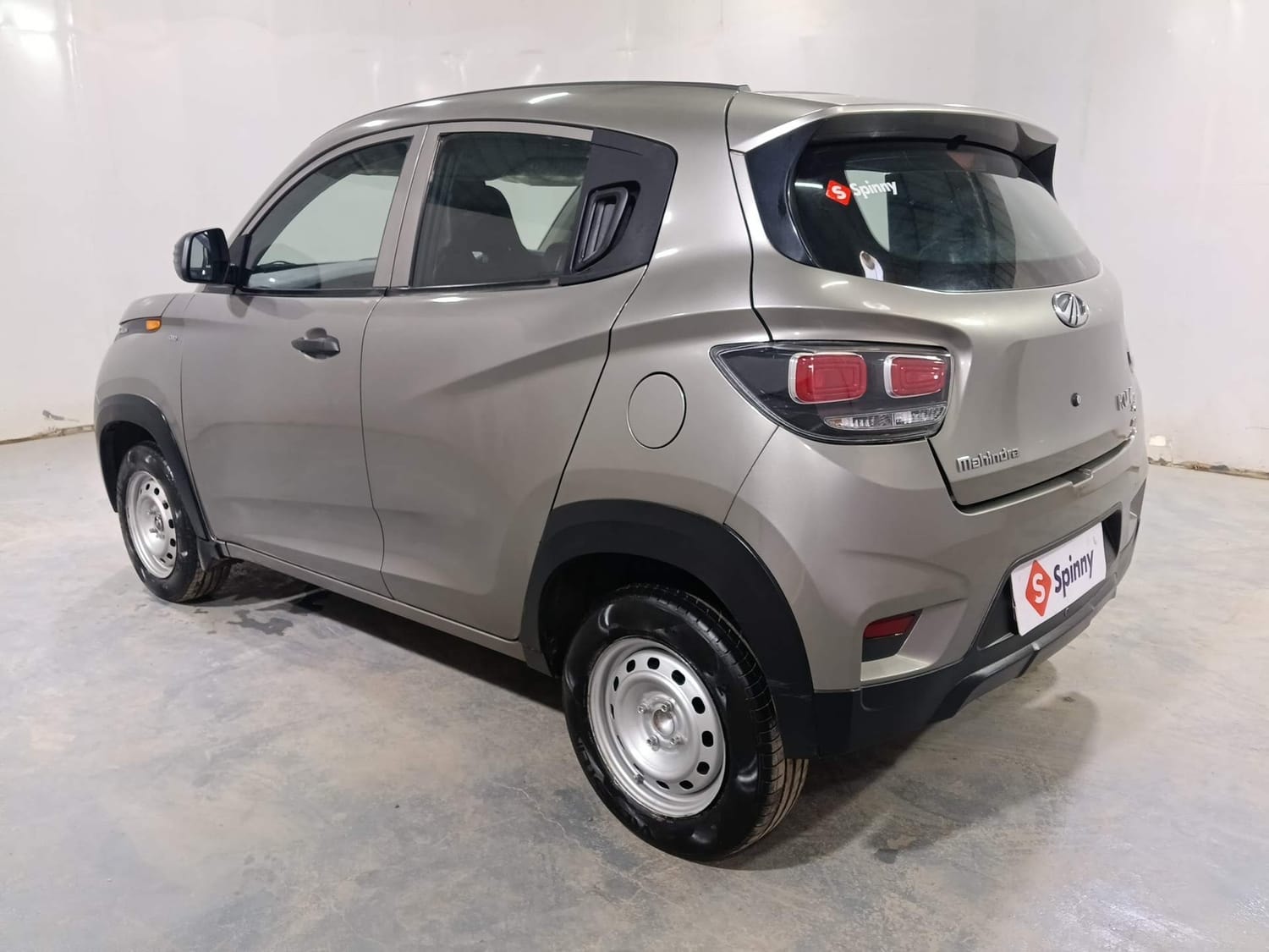 Used 2018 Mahindra KUV100 Used 2018 Mahindra KUV100