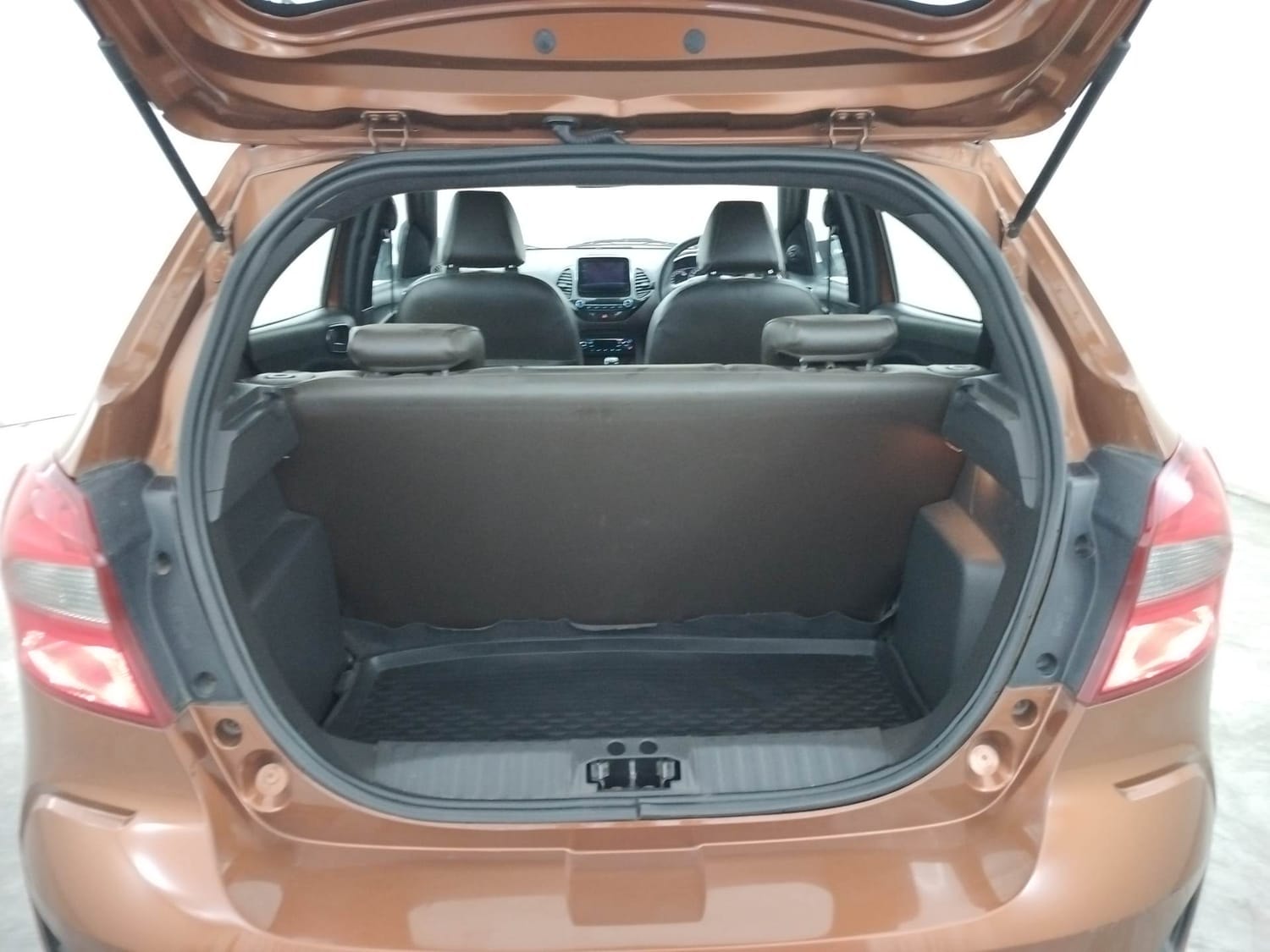 Freestyle image 25 Freestyle image 25