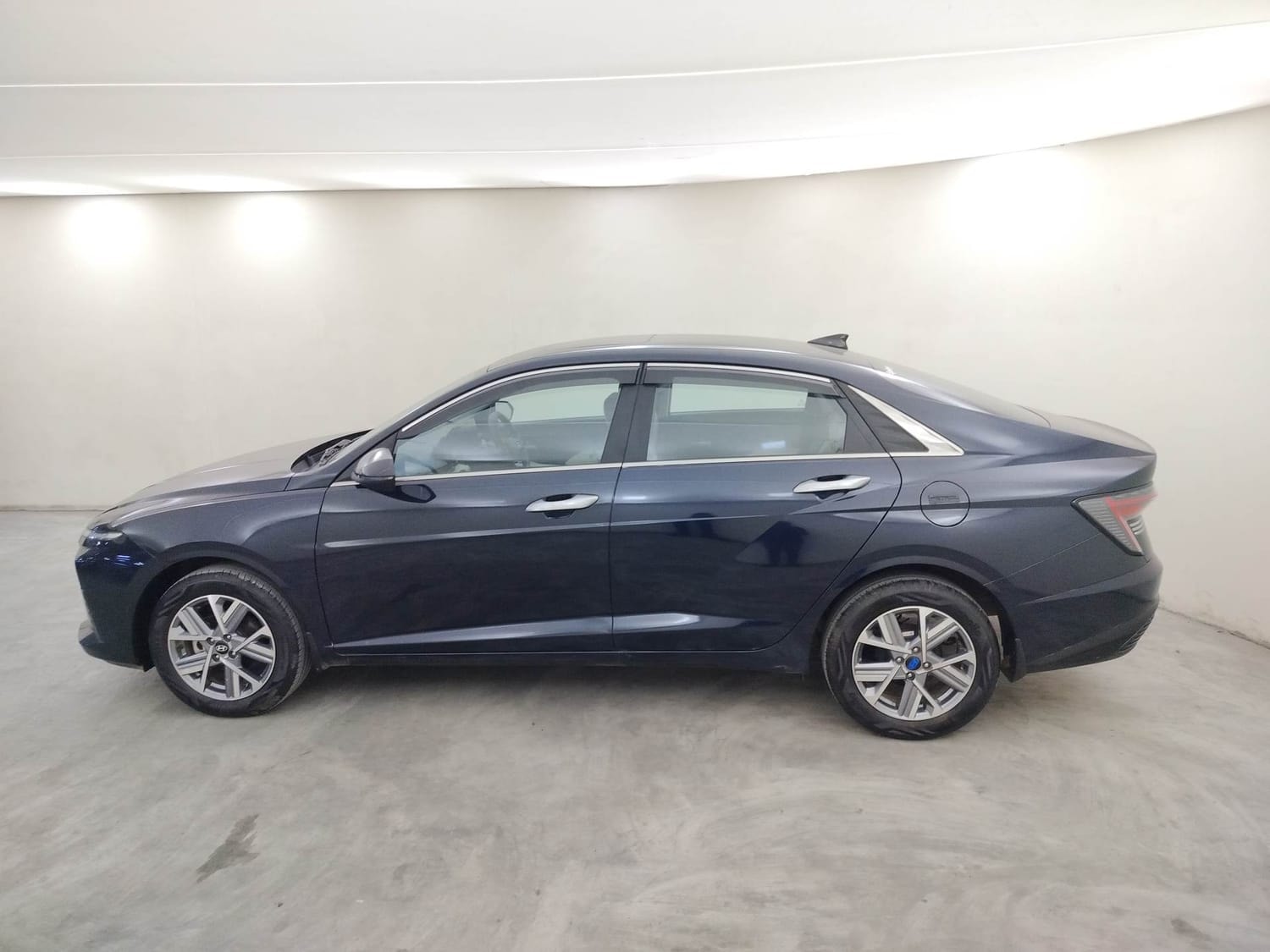 Used 2023 Hyundai Verna Used 2023 Hyundai Verna