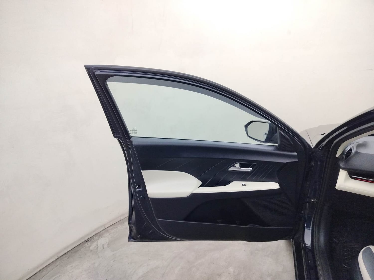 Used 2023 Hyundai Verna Used 2023 Hyundai Verna