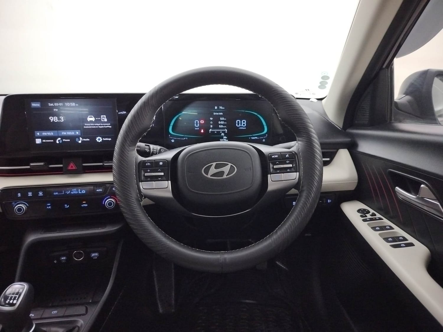 Used 2023 Hyundai Verna Used 2023 Hyundai Verna