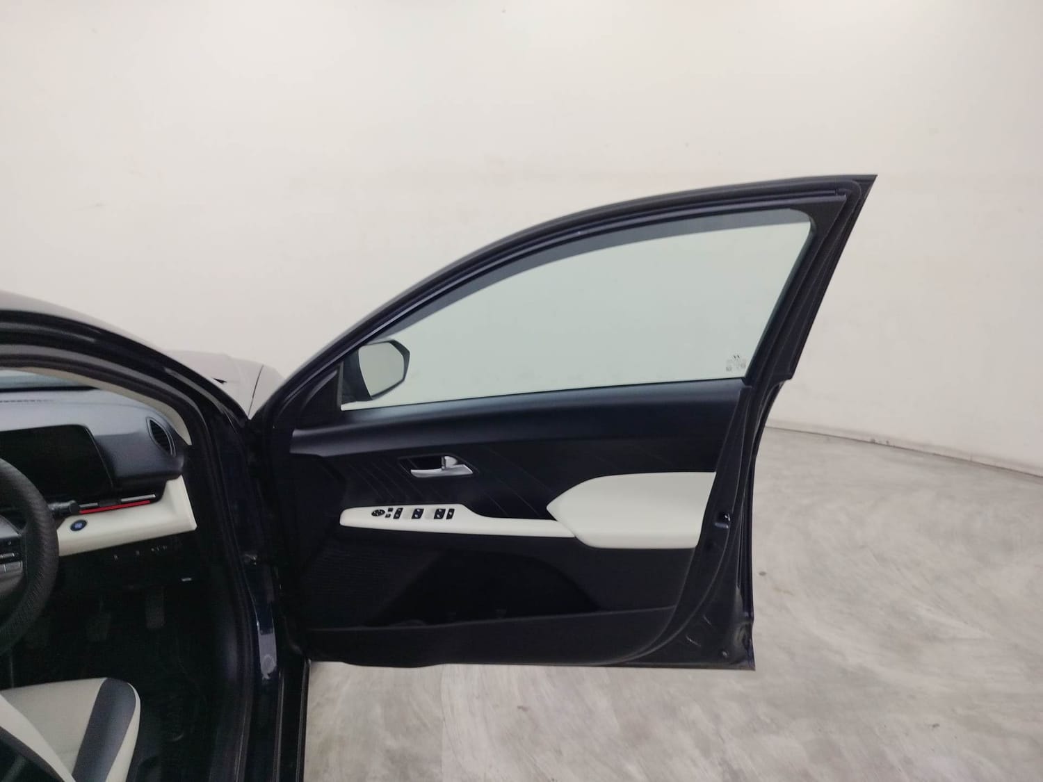 Used 2023 Hyundai Verna Used 2023 Hyundai Verna