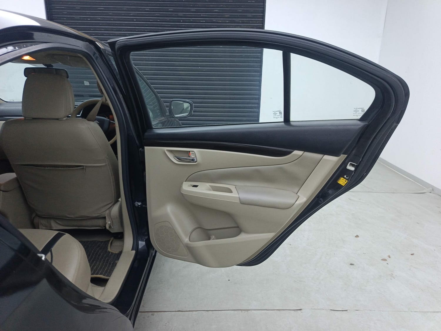 Ciaz image 20 Ciaz image 20