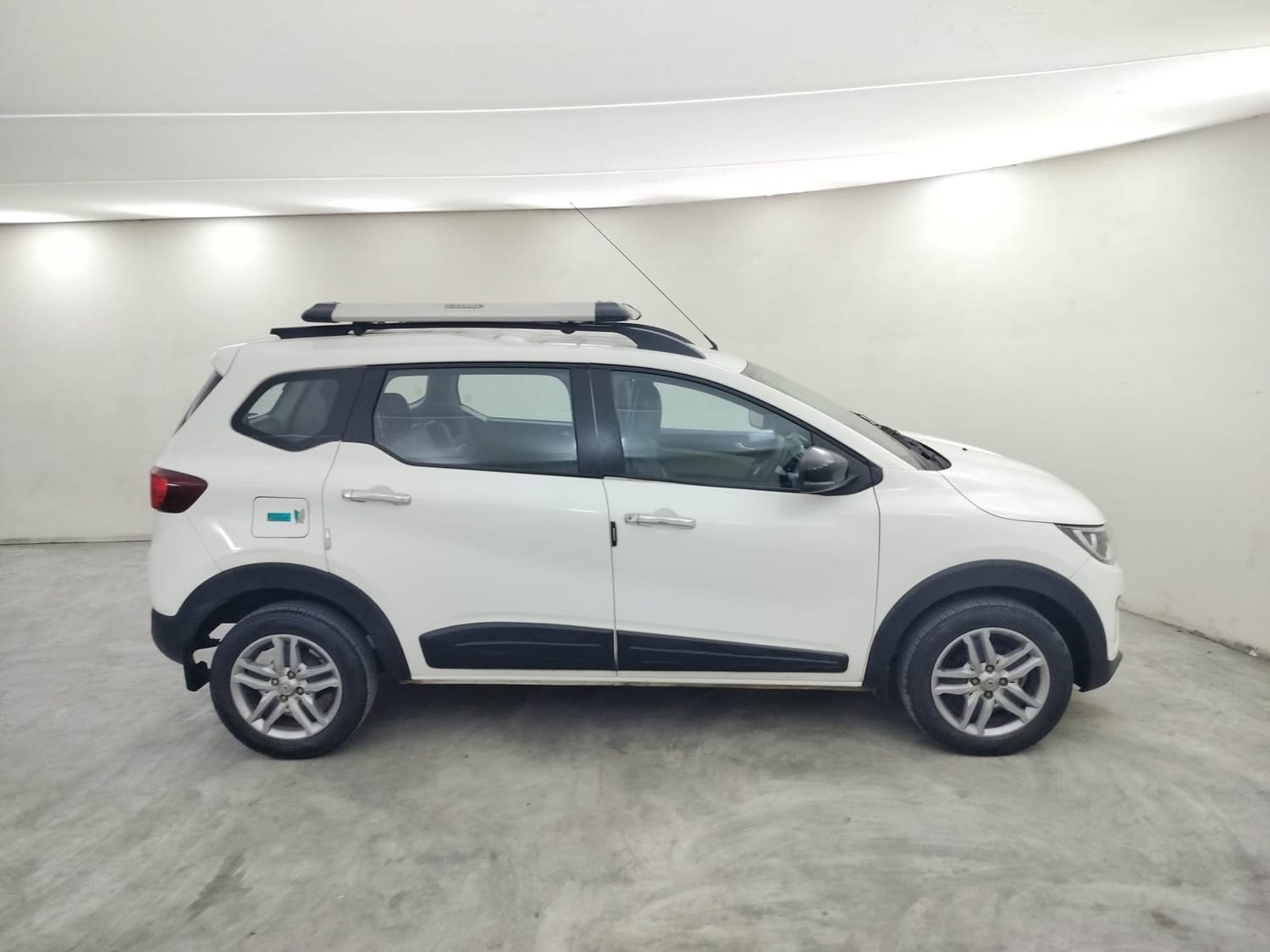 Used 2022 Renault Triber Used 2022 Renault Triber