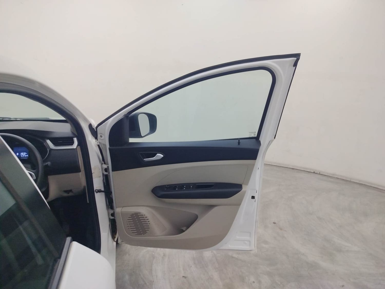 Used 2022 Renault Triber Used 2022 Renault Triber