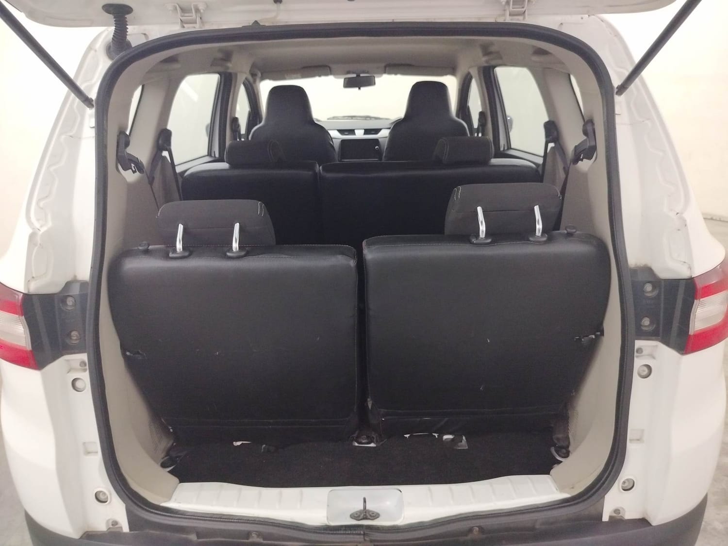 Used 2022 Renault Triber Used 2022 Renault Triber