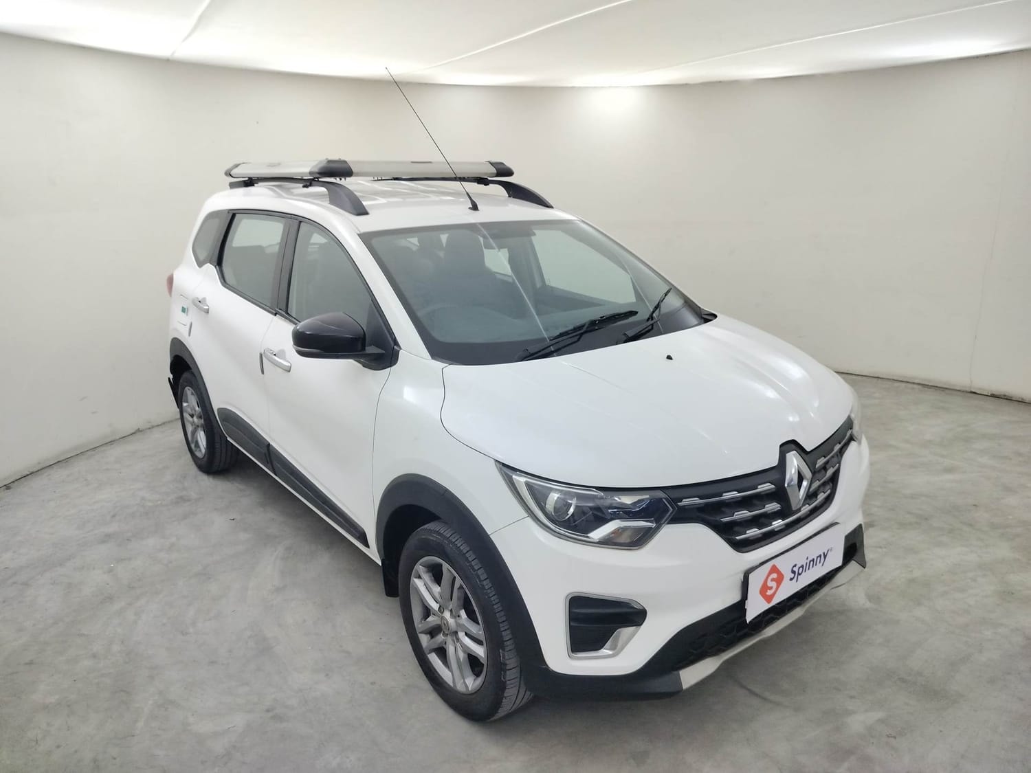 Used 2022 Renault Triber Used 2022 Renault Triber