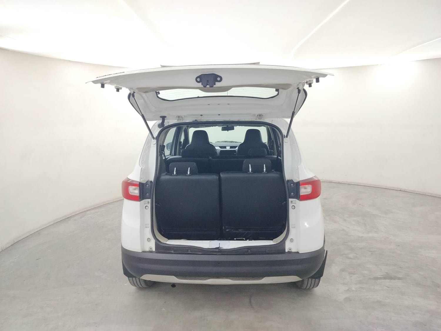 Used 2022 Renault Triber Used 2022 Renault Triber