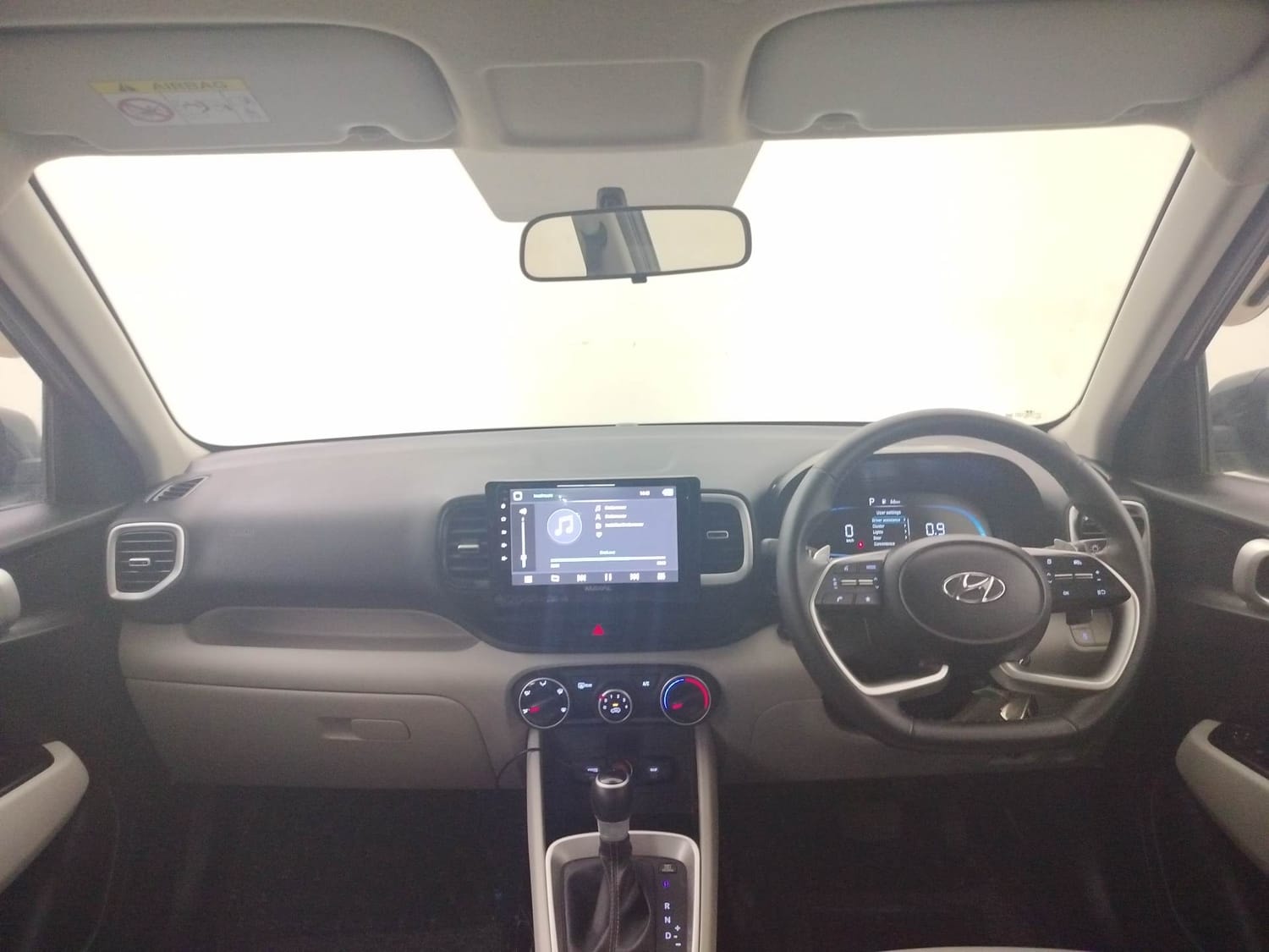 Used 2023 Hyundai Venue Used 2023 Hyundai Venue