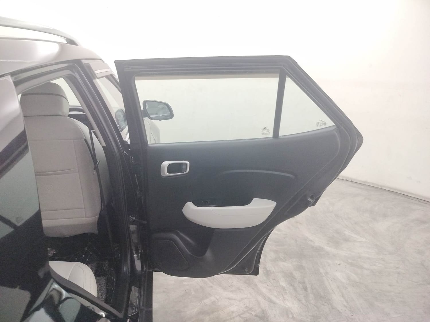 Used 2023 Hyundai Venue Used 2023 Hyundai Venue