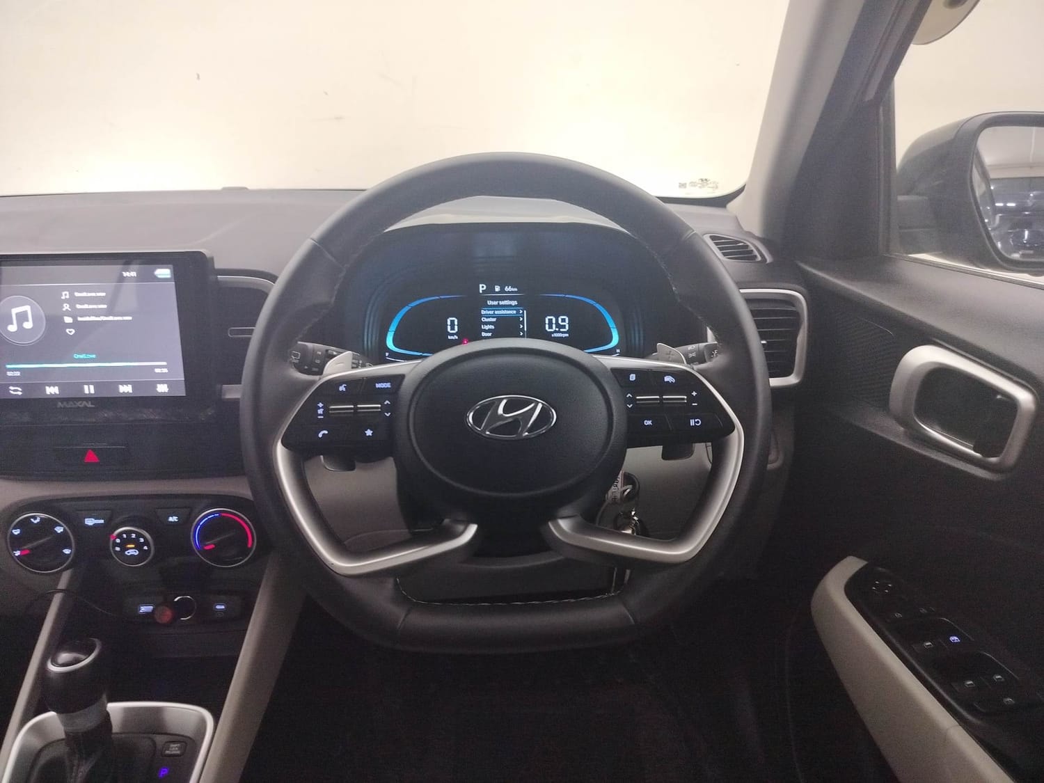 Used 2023 Hyundai Venue Used 2023 Hyundai Venue
