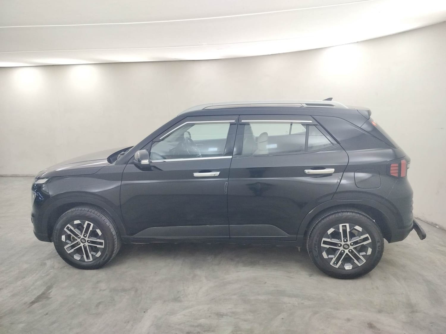 Used 2023 Hyundai Venue Used 2023 Hyundai Venue