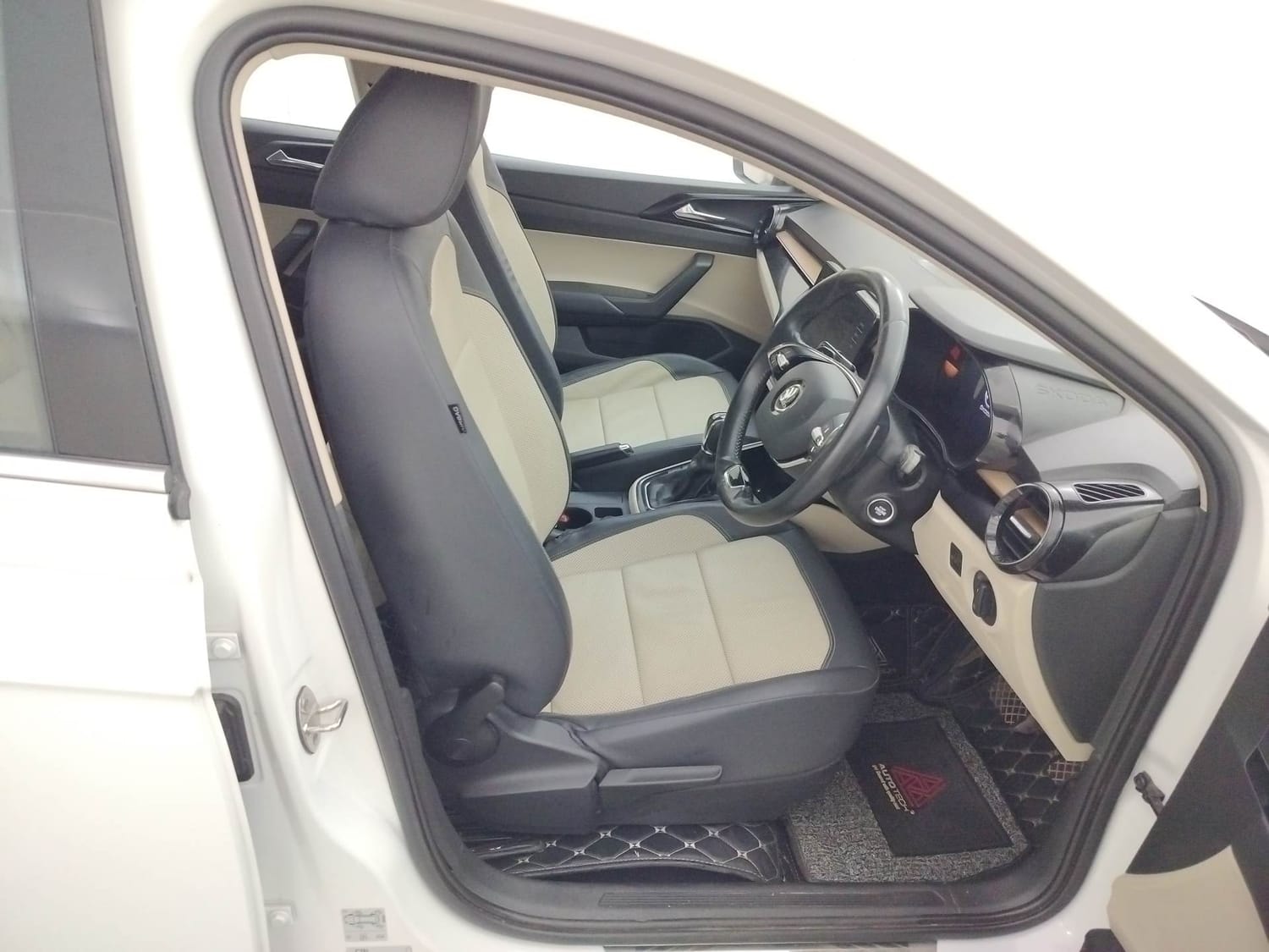 Used 2022 Skoda Slavia Used 2022 Skoda Slavia