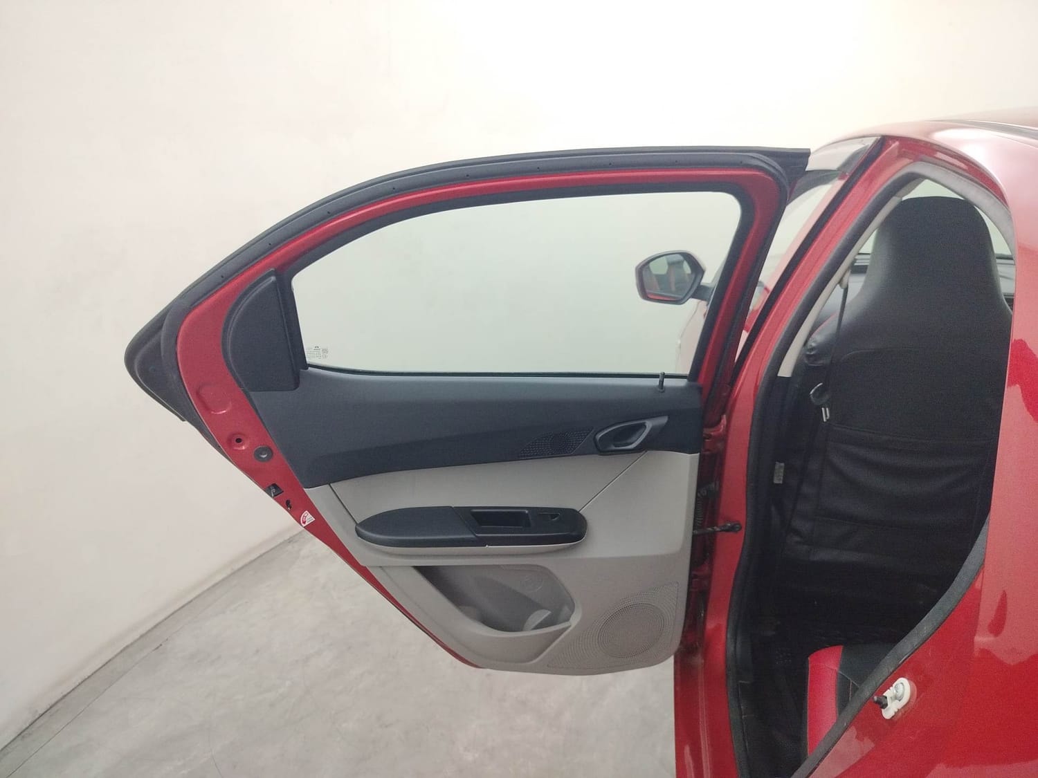 Used 2018 Tata Tiago Used 2018 Tata Tiago