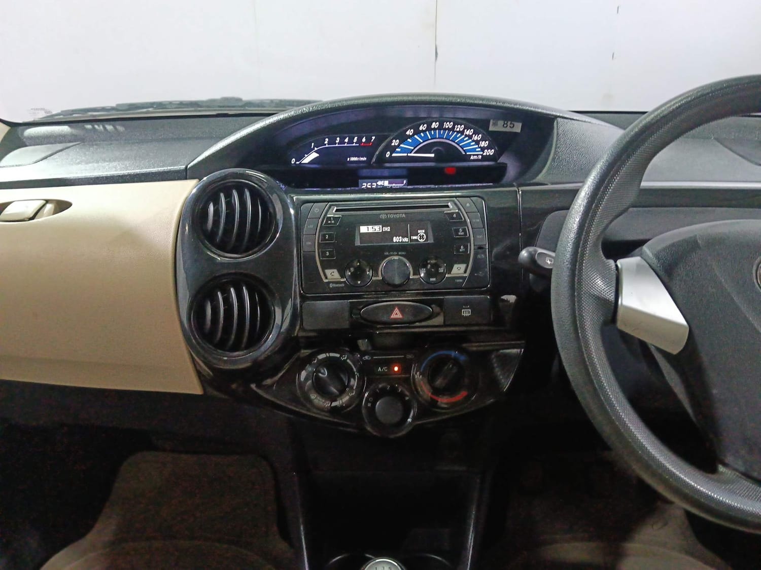 Etios Liva image 13 Etios Liva image 13