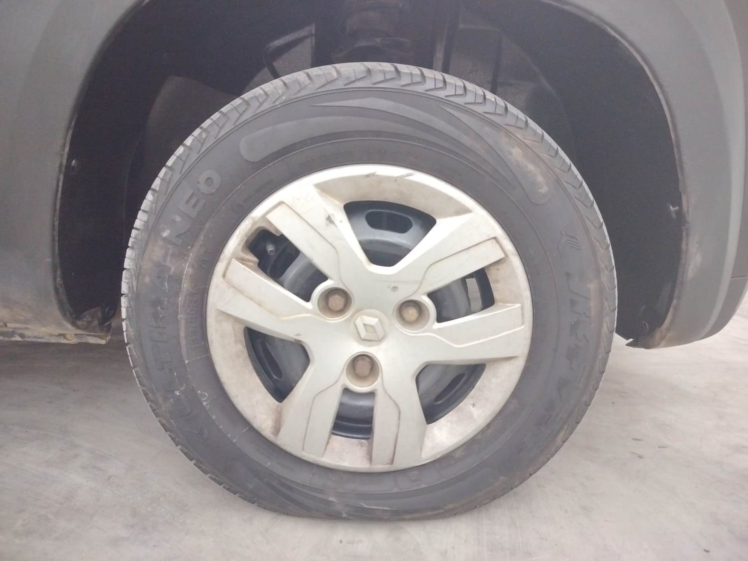 Kwid image 32 Kwid image 32