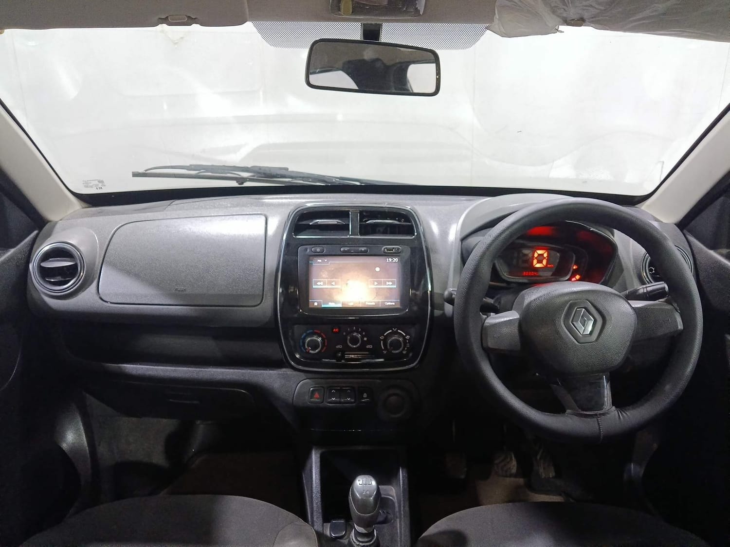 Kwid image 12 Kwid image 12