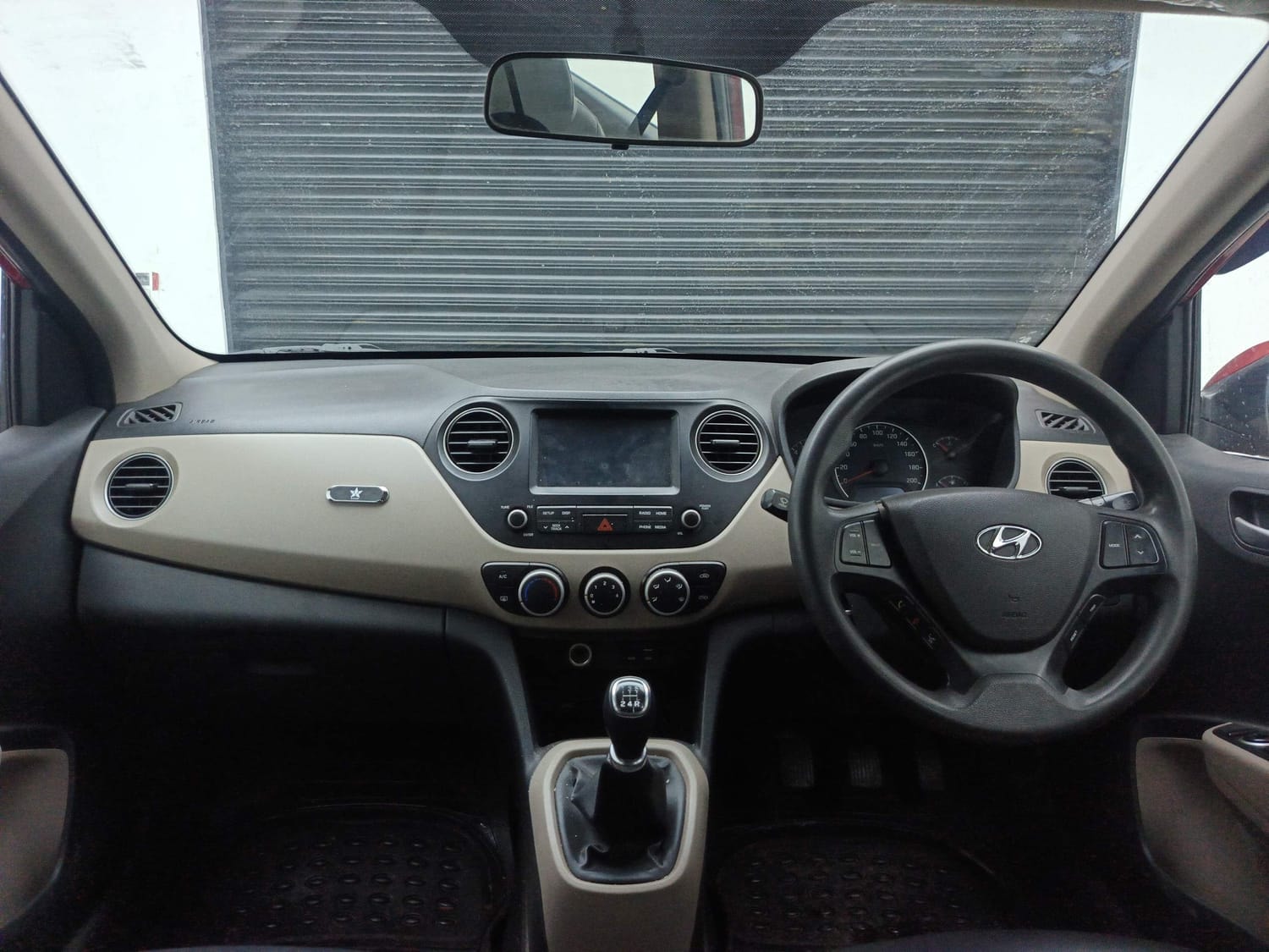 Grand i10 image 12 Grand i10 image 12