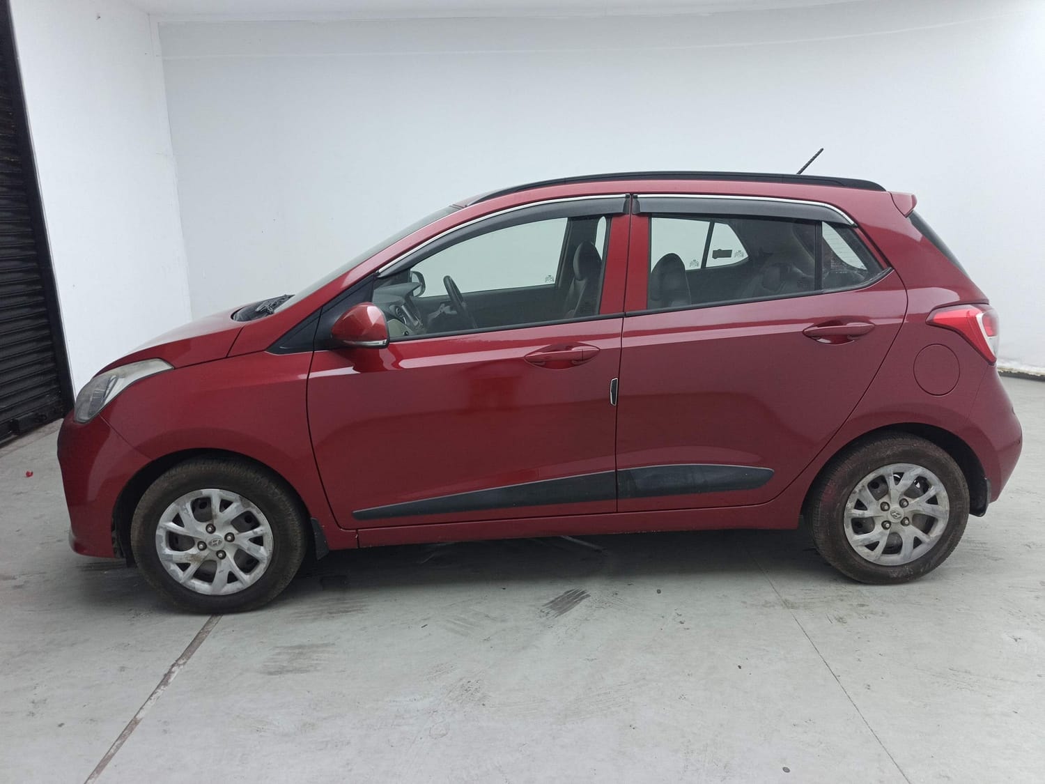 Grand i10 image 2 Grand i10 image 2